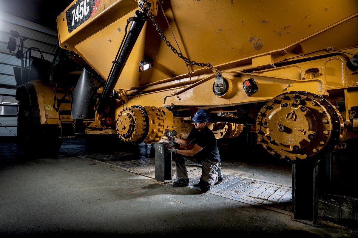 metabo Akku-Schlagschrauber SSW 18 LTX 1750 BL, 1650 U/min, 1750 Nm, Ohne Akku