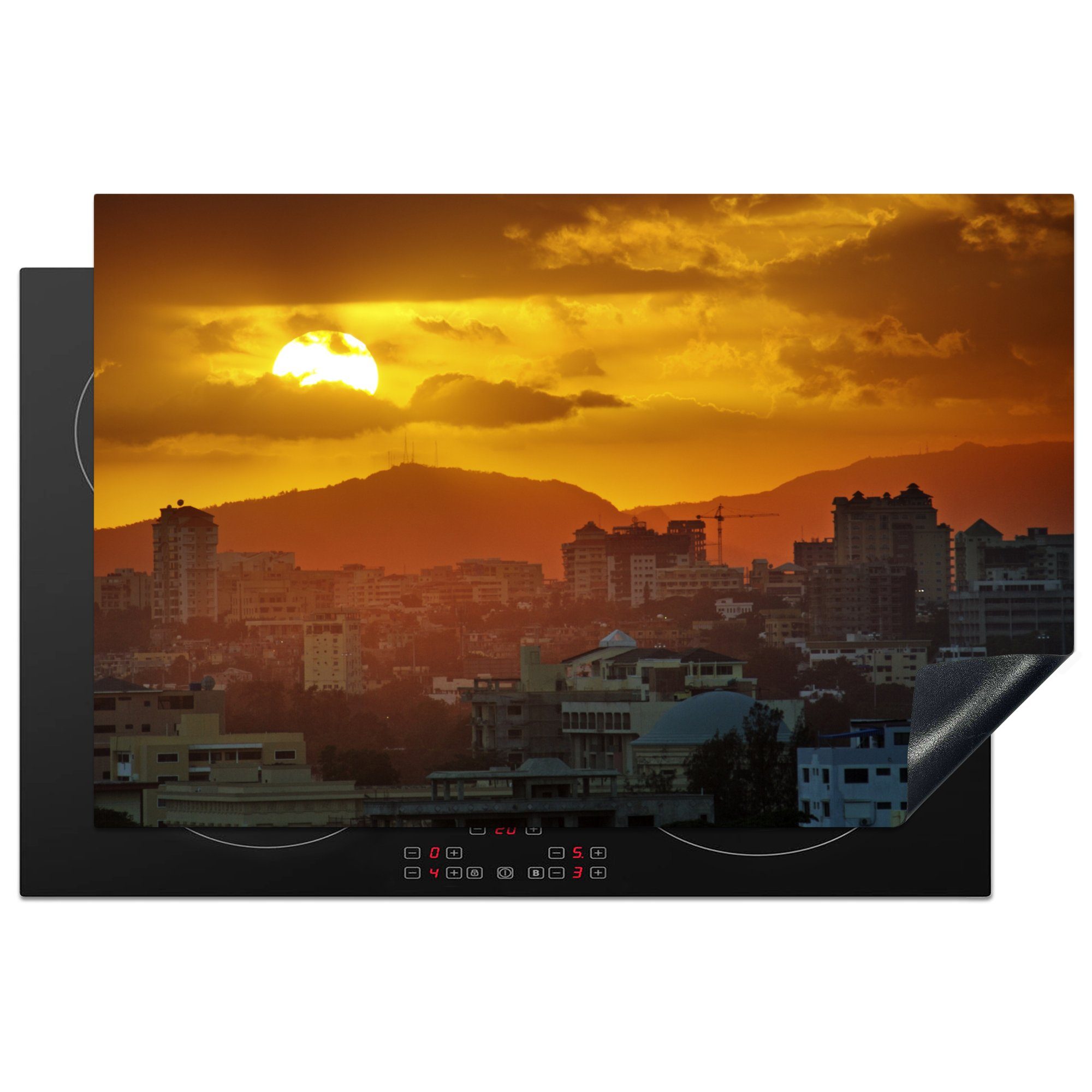MuchoWow Herdblende-/Abdeckplatte Sonnenuntergang in den Bergen von Santo Domingo in der Dominikanischen, Vinyl, (1 tlg), 81x52 cm, Induktionskochfeld Schutz für die küche, Ceranfeldabdeckung