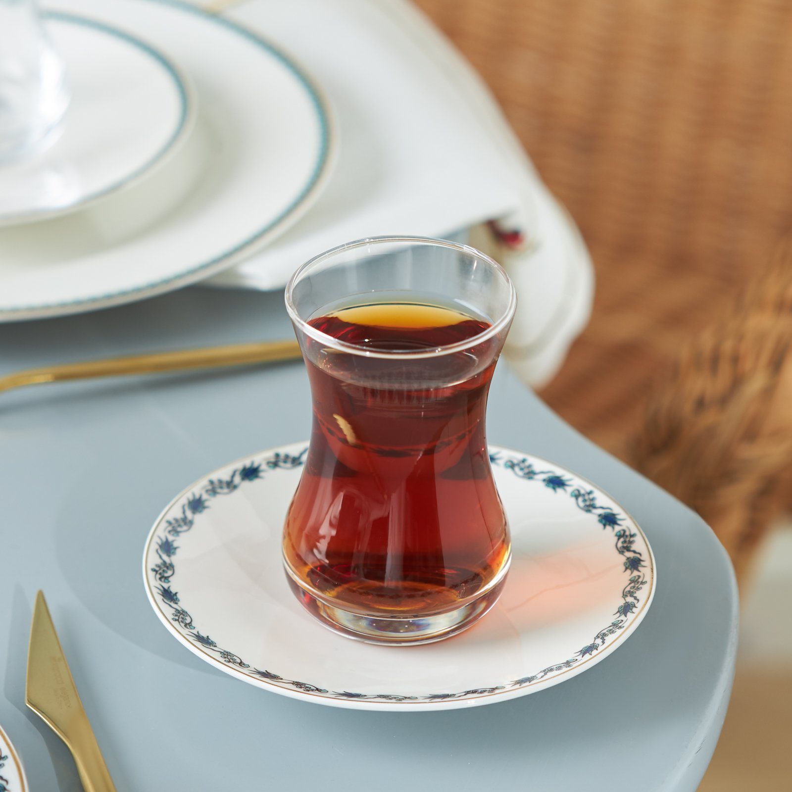 Karaca Kuchenteller İznik für Personen, 18-teilig Elegantes 6 Geschir - Dessert-Set
