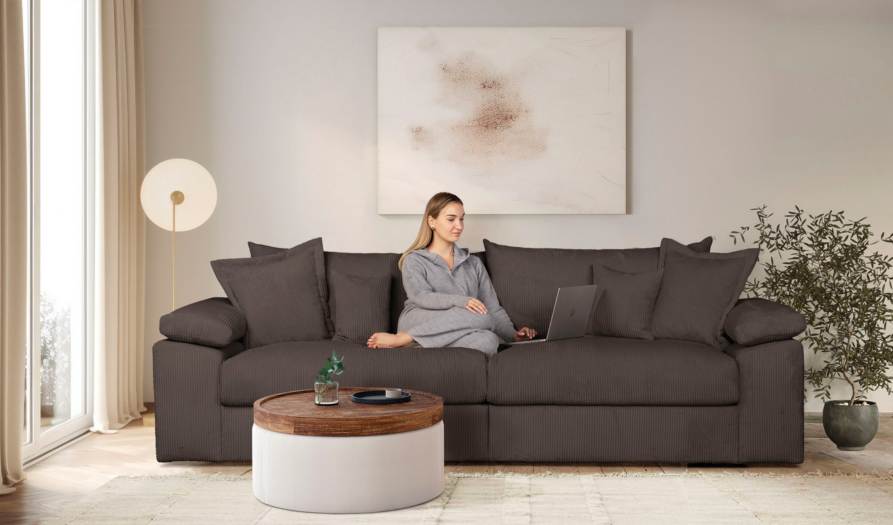 OTTO home Big-Sofa Soft&Cosy XL, B: 246 cm - OTTO. Verlässliche Qualität., Mega-Sofa, Cord oder Chenille-Struktur, mit Federkern & 4 Zierkissen