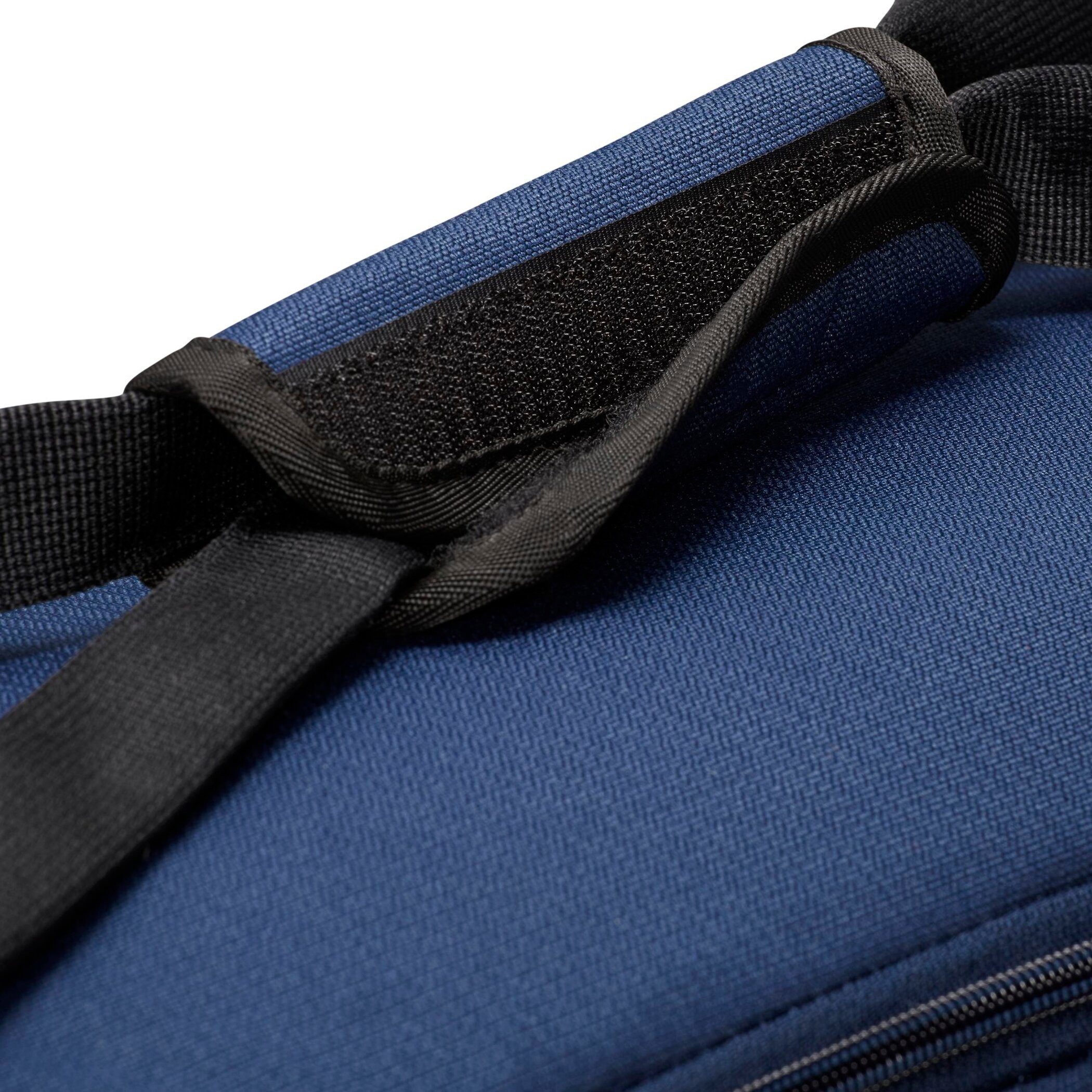 Nike Sporttasche BRASILIA . TRAINING DUFFEL BAG, mit seitlichem Schuhfach, mit Innen- und Außentaschen, aus Polyester