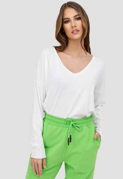 Cotton Candy Langarmshirt »NOELLE« mit modischem V-Ausschnitt