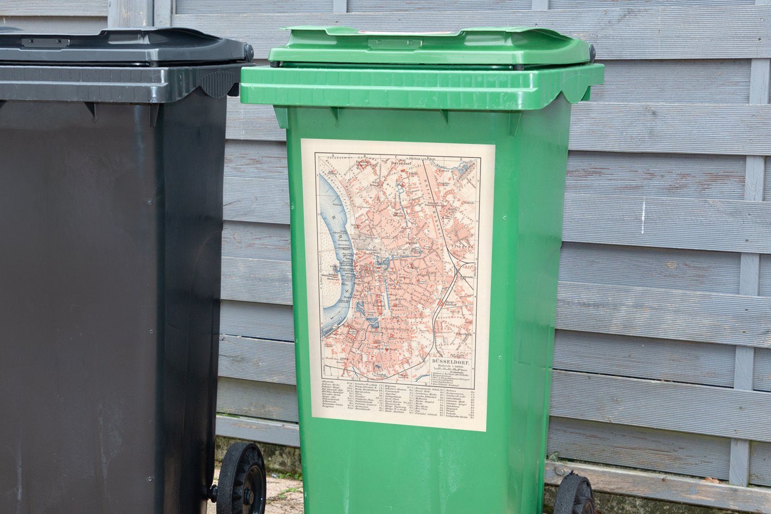 MuchoWow Wandsticker Eine Abfalbehälter in Container, Stadtplans von eines (1 Mülleimer-aufkleber, Mülltonne, St), historischen Illustration Düsseldorf Sticker