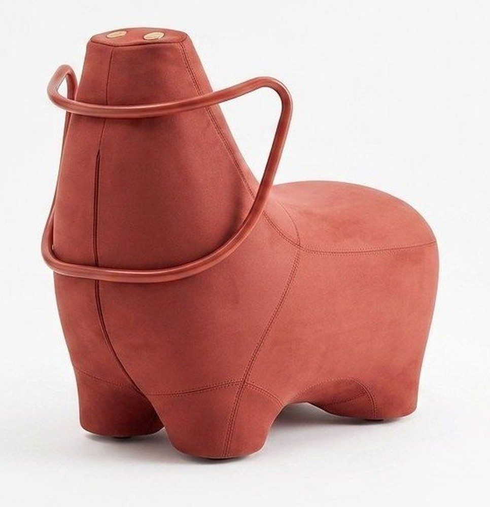 Xlmoebel Loungesessel Kinder Lounge Sessel Fliegendes Schwein Terrakotta Design Samt Modern (1-St., 1-tlg)