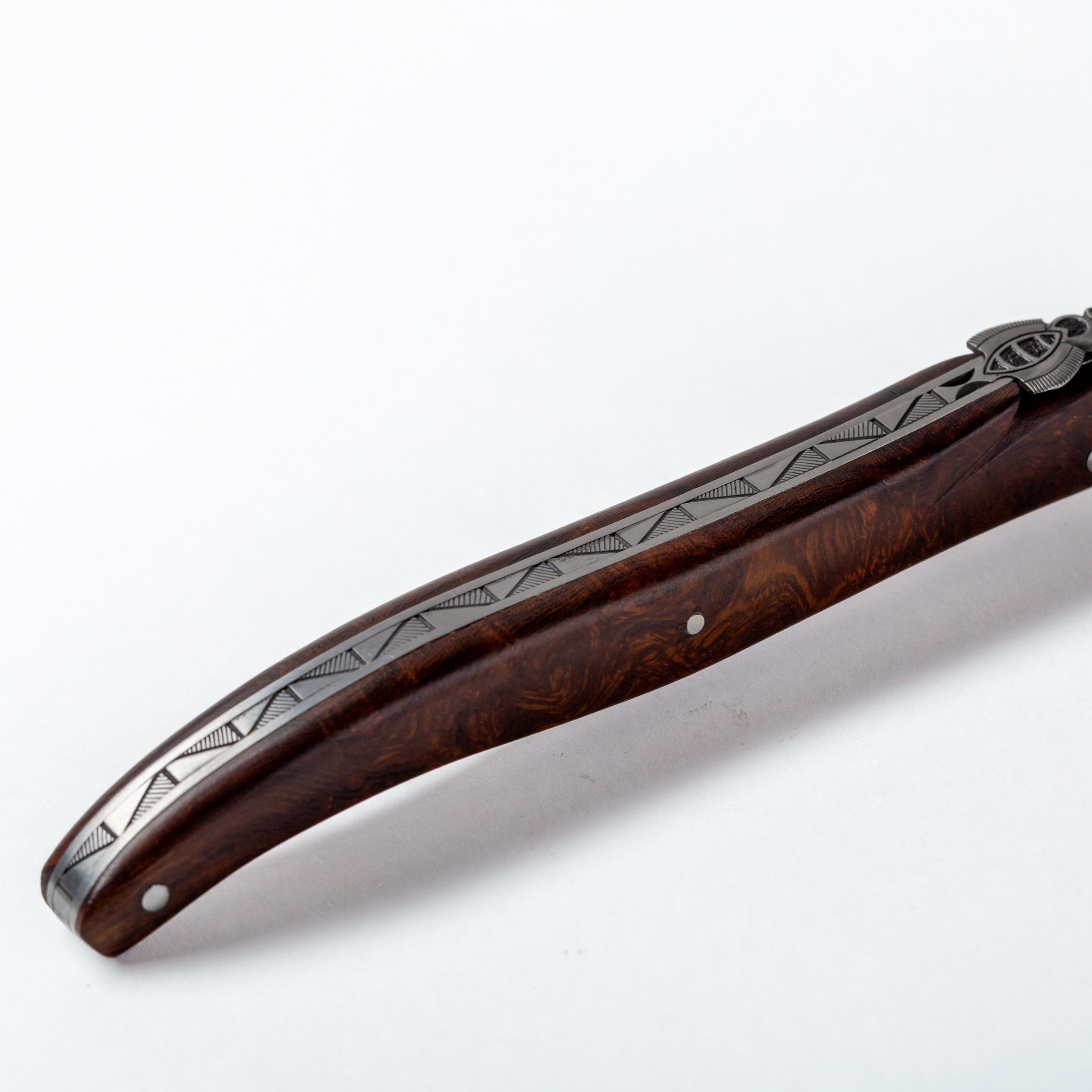 Taschenmesser mit Taschenmesser in Griff Frankreich Wüsteneisenholz 12cm Village Laguiole Laguiole