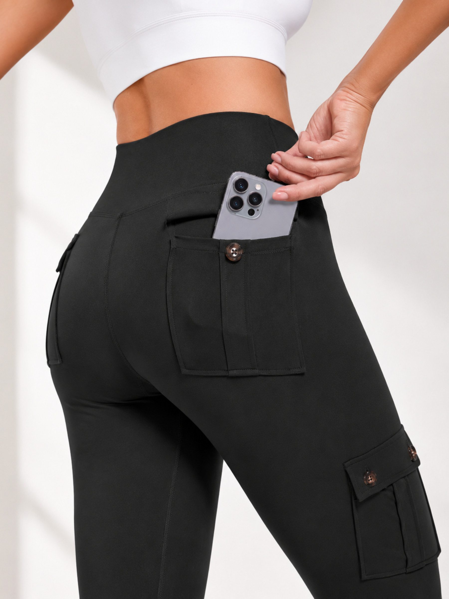 FemmeTone Caprileggings High Waist Sport-Leggings Damen – Yoga & Workout Stretch-Leggings Cargo-Capri-Leggings mit Handy-Taschen – 3/4 Sport Tights