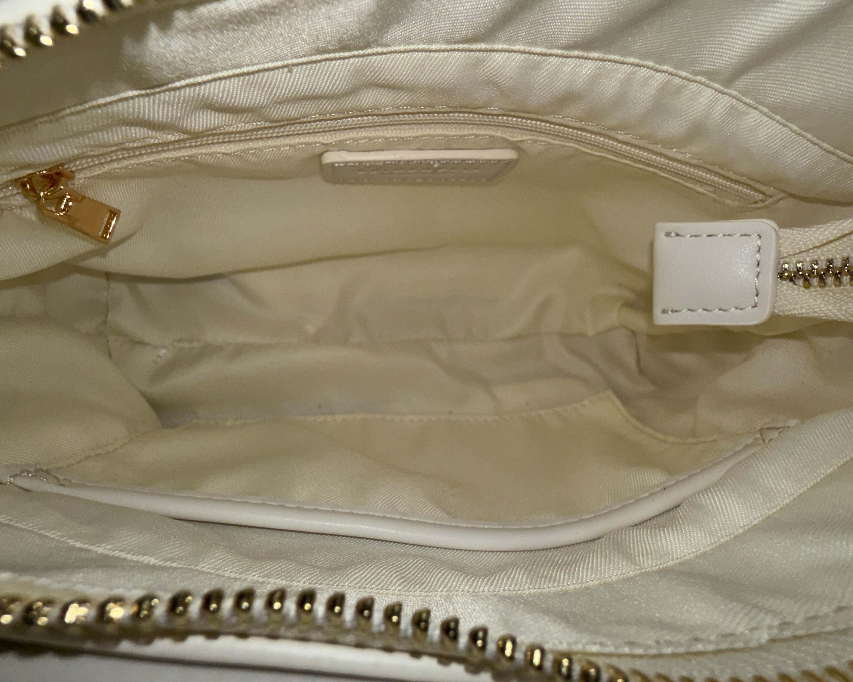 Seidenfelt Manufaktur Schultertasche RYD, 1 Vorfach und 1 Rückfach