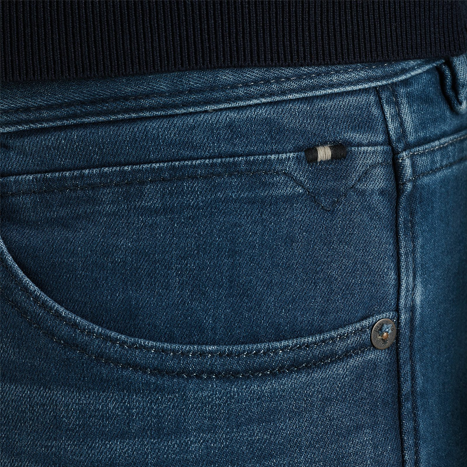 Vanguard Bequeme Jeans
