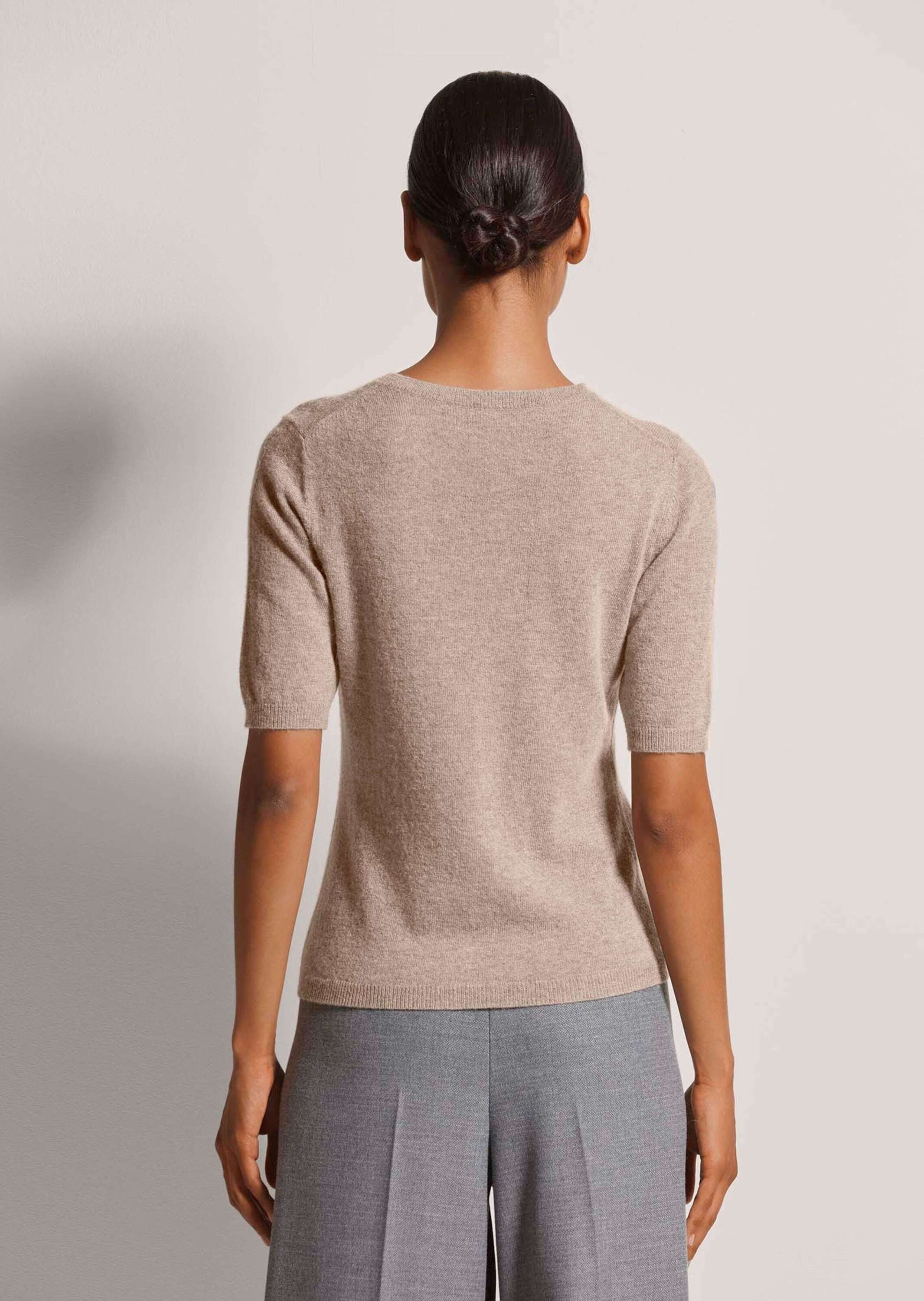 MADELEINE Strickpullover Feinstrickpullover mit Kaschmiranteil Rundhals Pullover mit kurzen Armen, Taschen, Kaschmir
