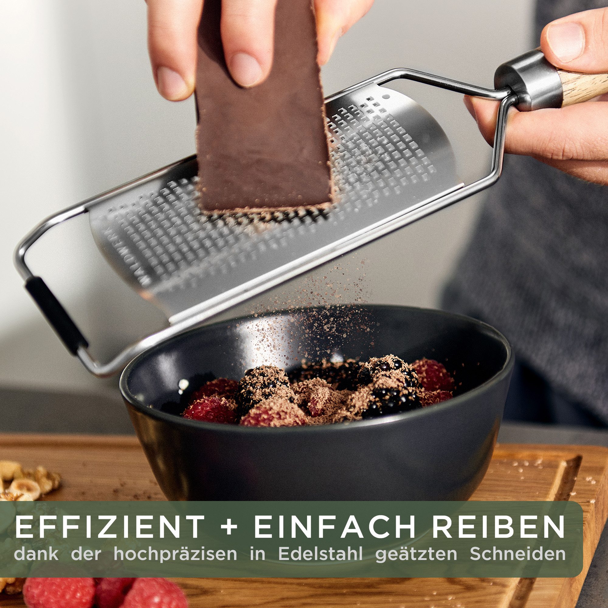 Waldwerk Küchenreibe - Käsereibe (2er Set) - Parmesanreibe - Zesterreibe - Edelstahl, (2-St), - Edelstahl mit geätzten Schneiden - Muskatreibe, Zitronenreibe, ...