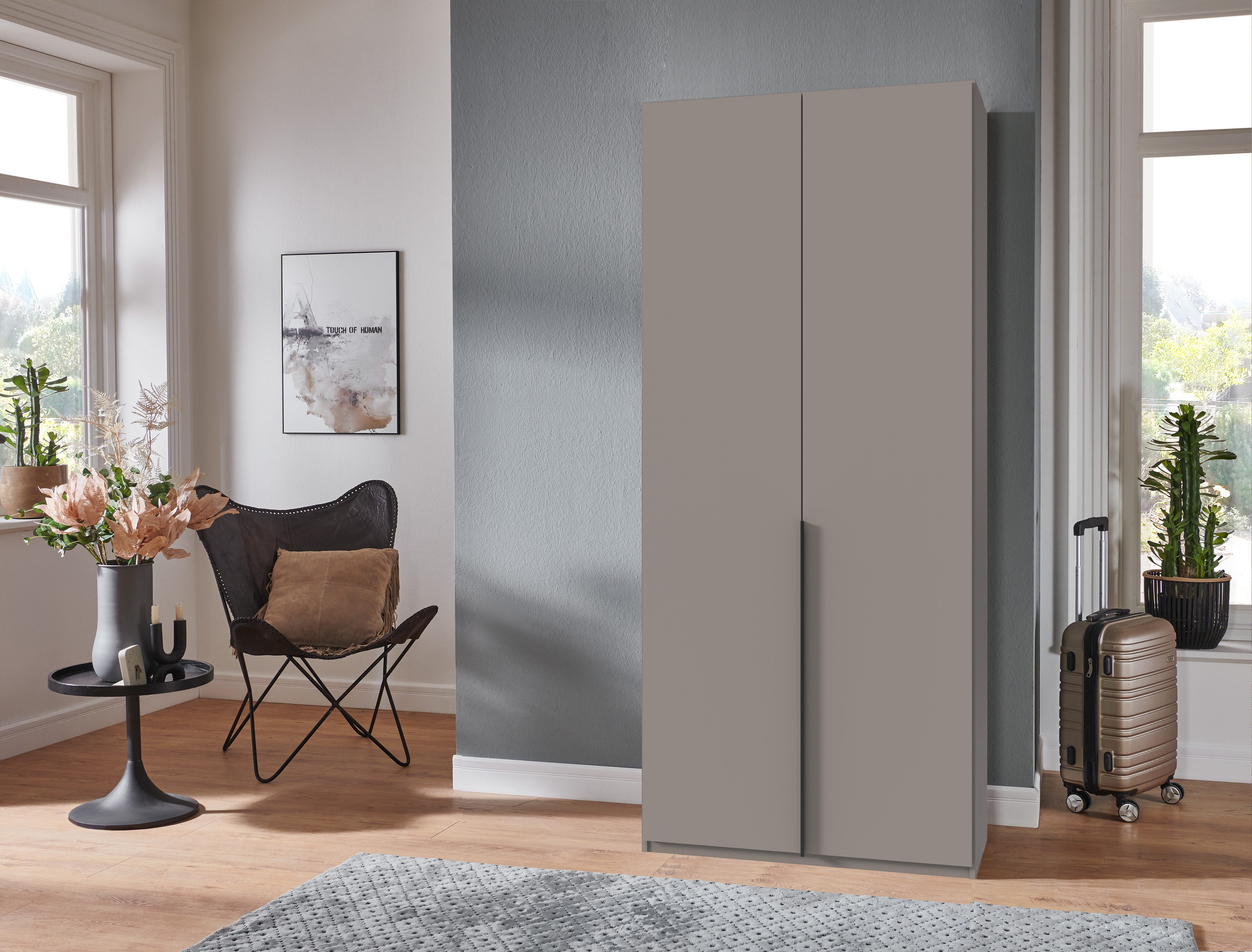 Wimex Kleiderschrank Mugano,in 5 Breiten,2 Höhen,2 Tiefen, viele Farben, Made in Germany (in Basic oder Premium Ausstattung) mit langen Griffen aus Metall, mit oder ohne Spiegel