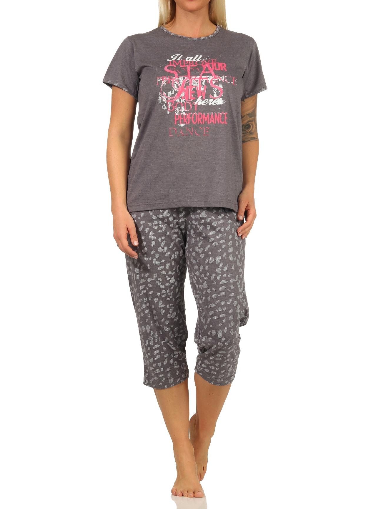 RELAX by Normann Pyjama Damen kurzarm Capri Schlafanzug mit tollem Frontprint und Caprihose