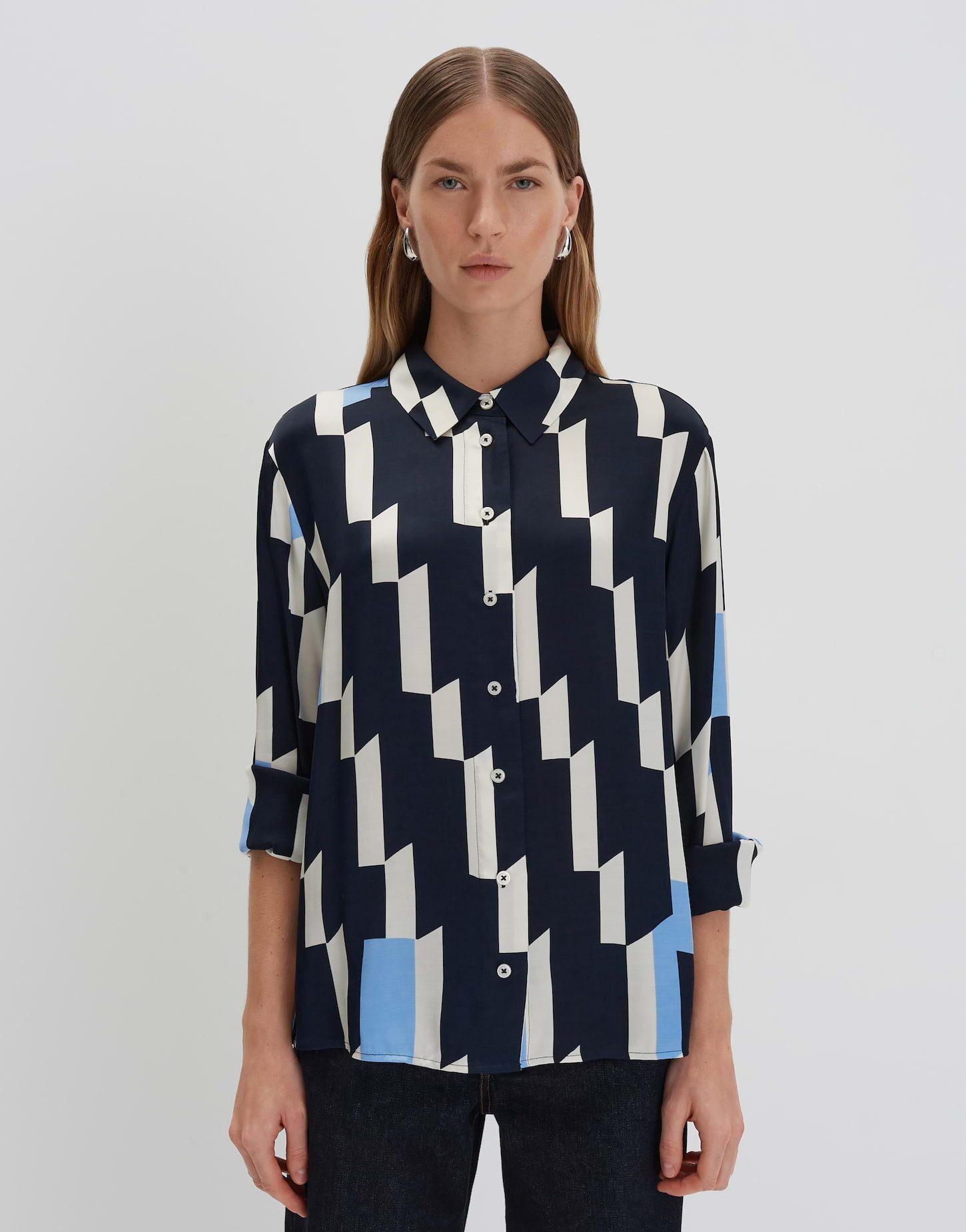 Satinbluse Printbluse ZINNOVA Loose in Satin Optik