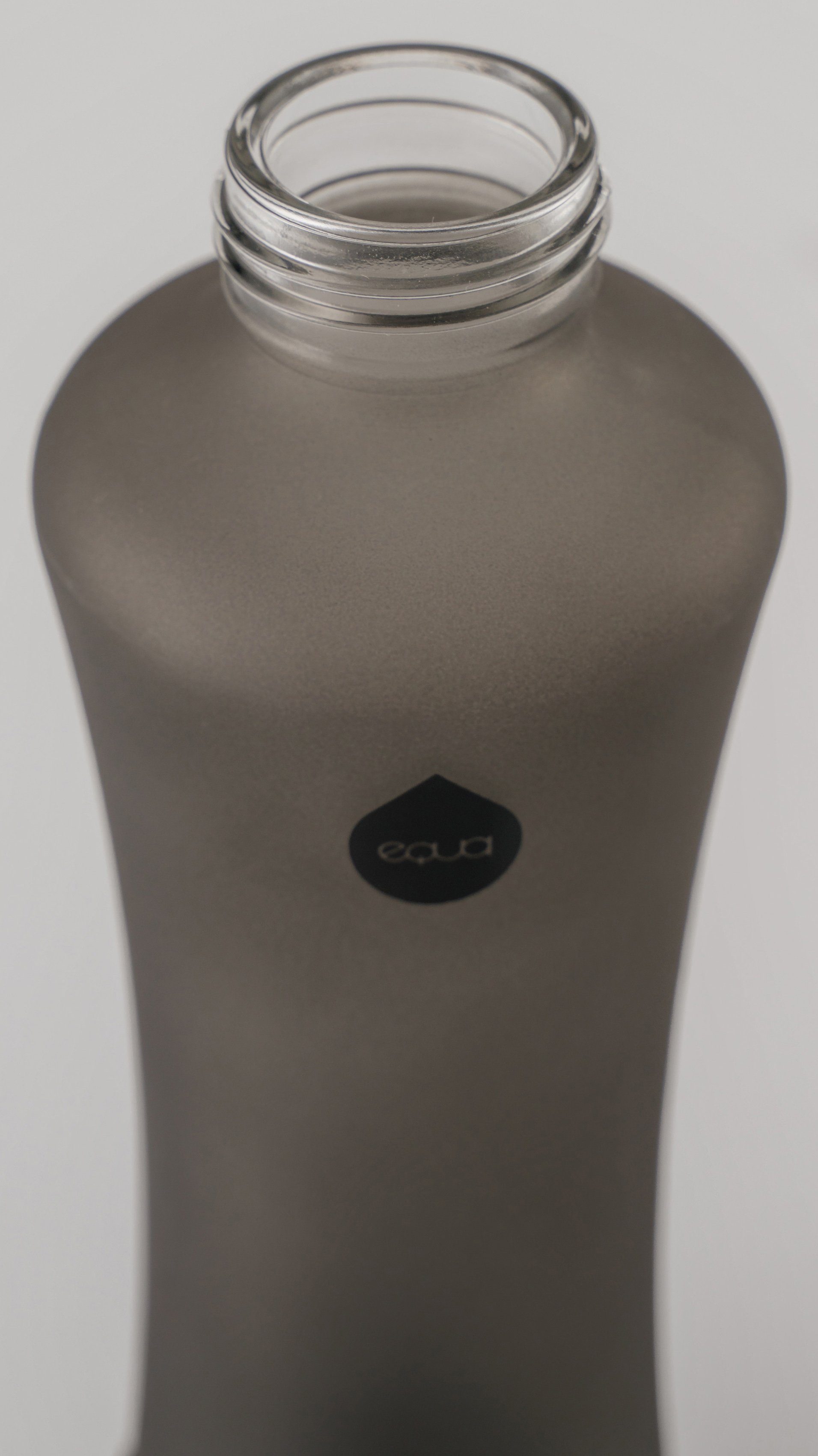Squeeze ml equa Trinkflasche Pepper, 550 sportlich-ergonomischen Design, im