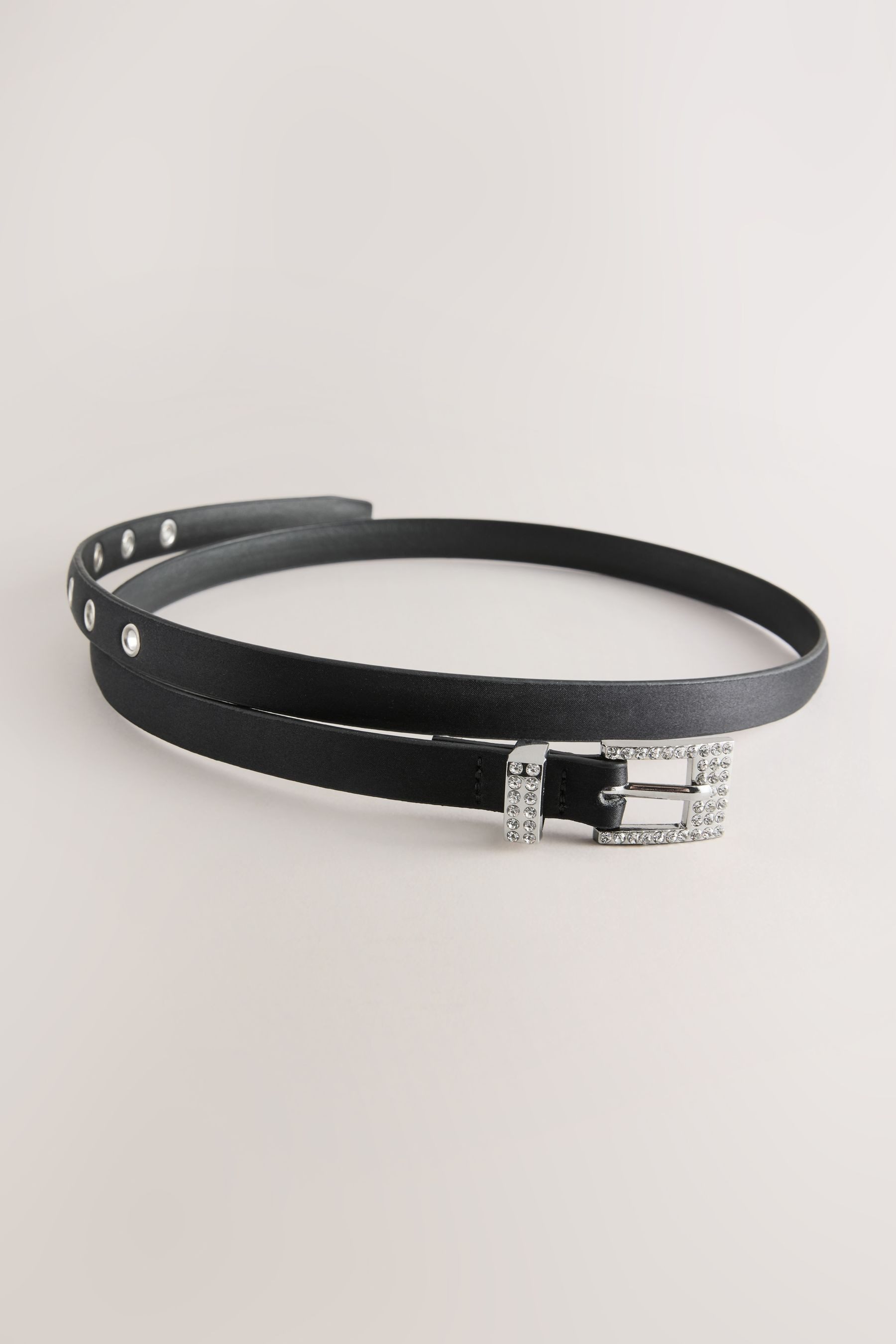 Next Gürtelriemen Skinny Fit Satingürtel mit Strassschnalle (1-St) – Bild 3 von 5