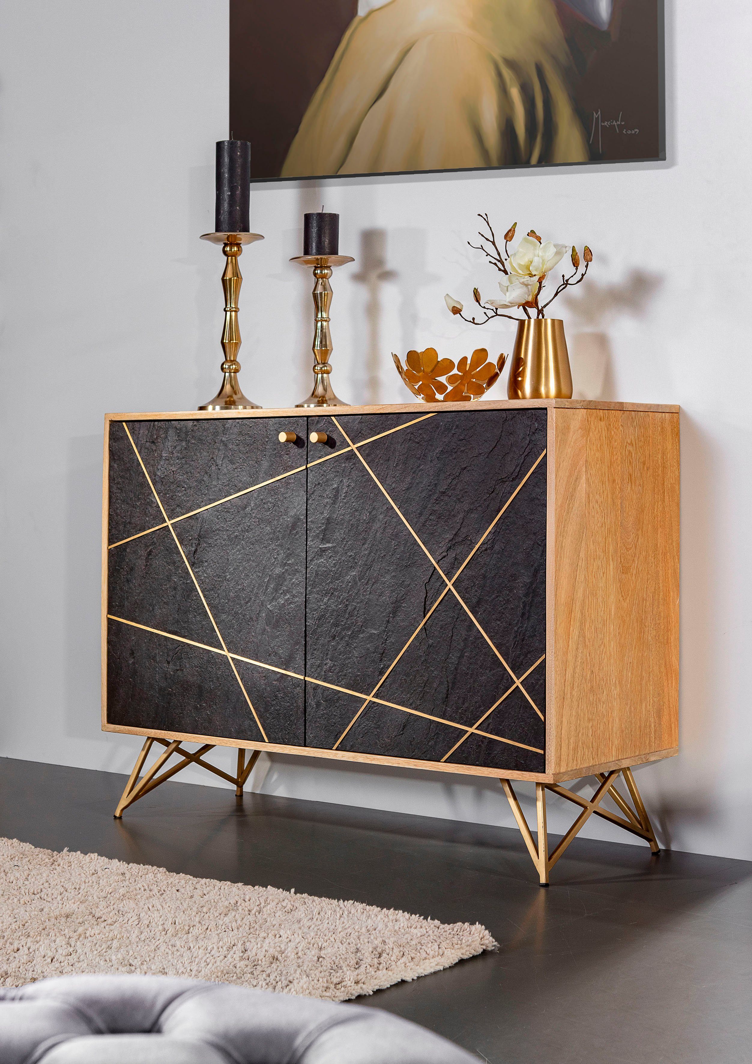 Gutmann Factory Kommode Lennon, mit Echtsteinfurnier und Messingapplikationen