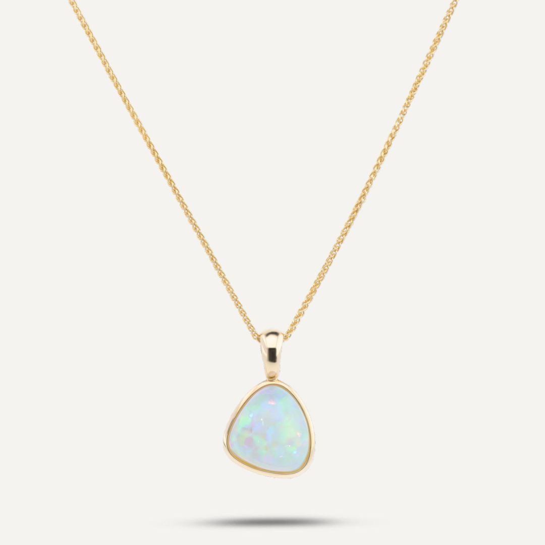 Sogni d'oro Кулоны mit Kristallopal ca. 4,68 ct, Gelbgold 375