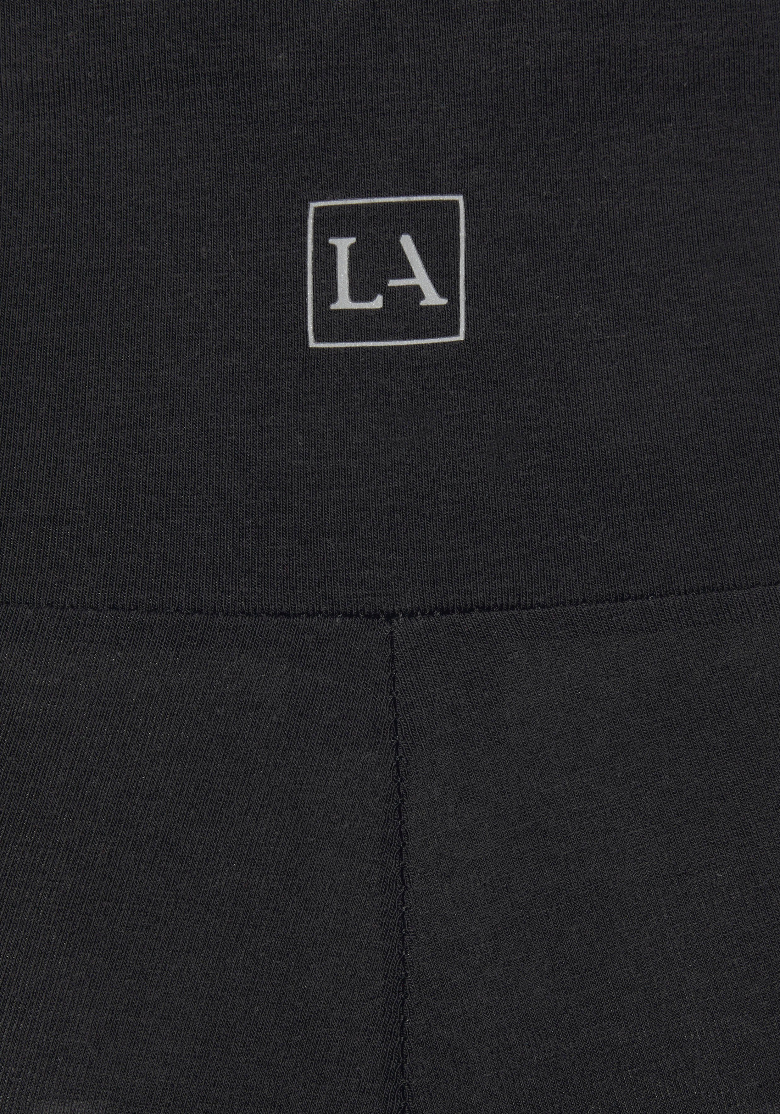 und Shorts schwarz LASCANA mit breitem Bündchen Loungewear Logodruck,