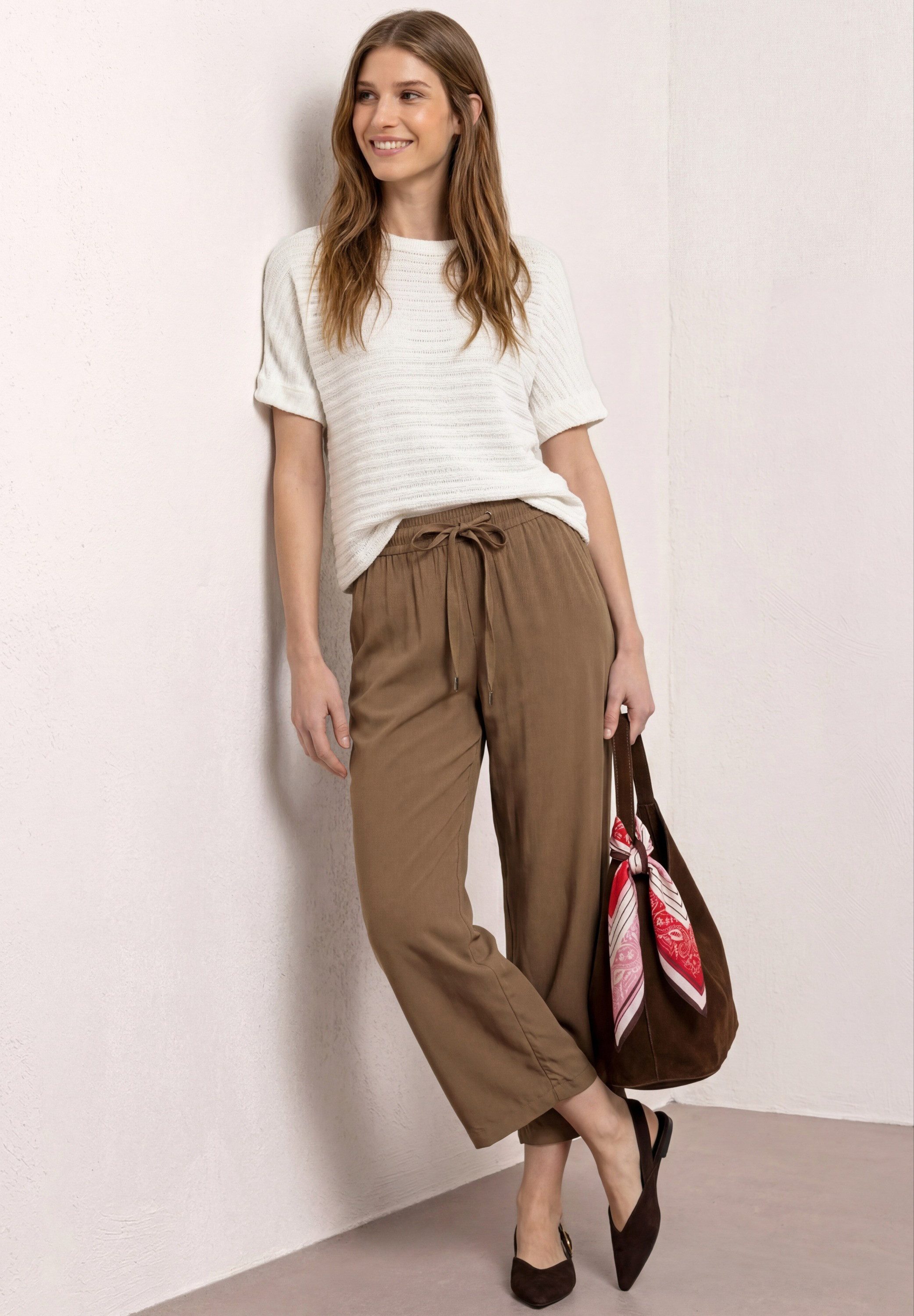 STREET ONE Stoffhose Style Emee 3/4-Sommerhose mit elastischem Bund und Tunnelzug