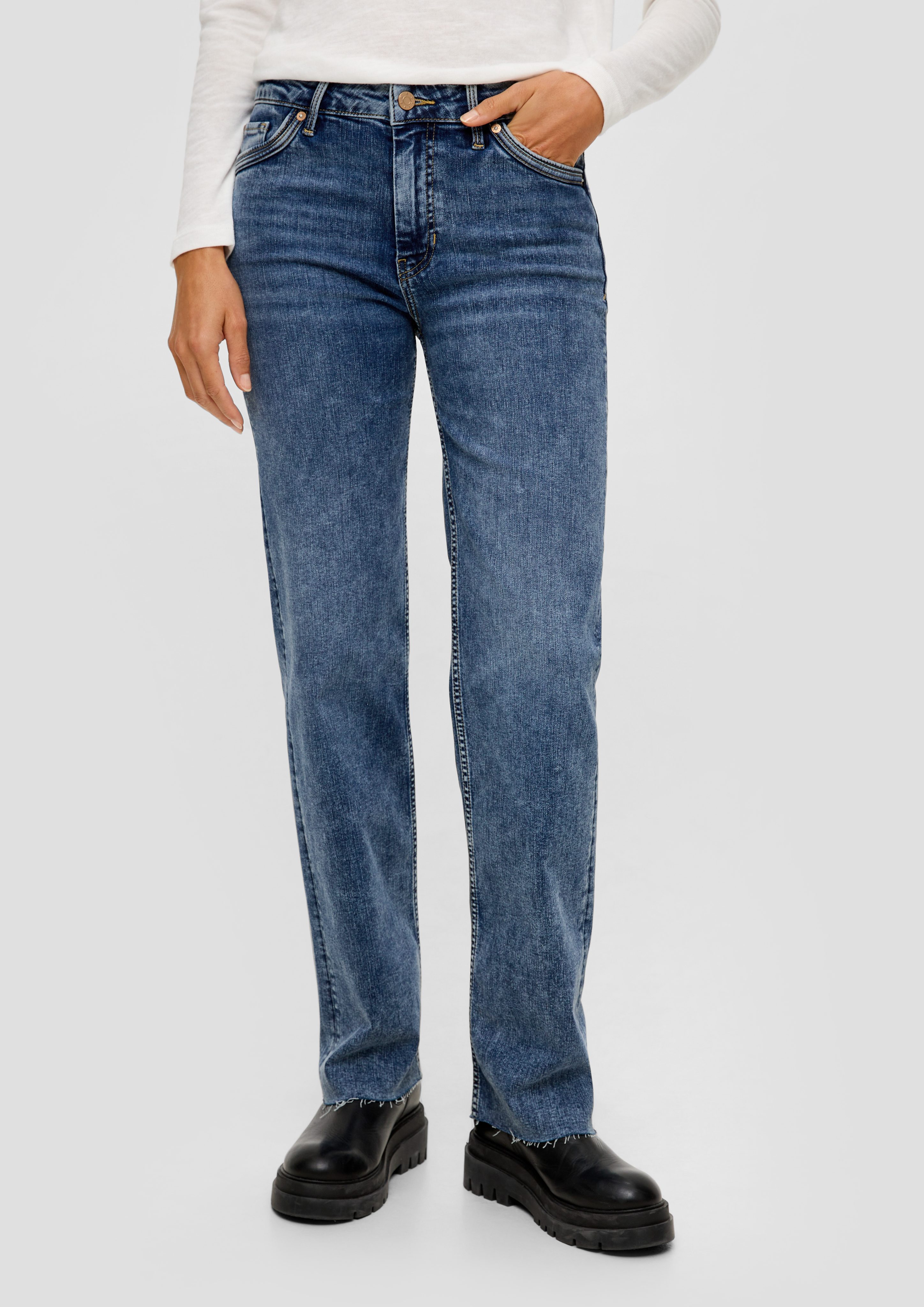 Mid rise-Bund Jeans s.Oliver Regular: 5-Pocket-Jeans mit Waschung