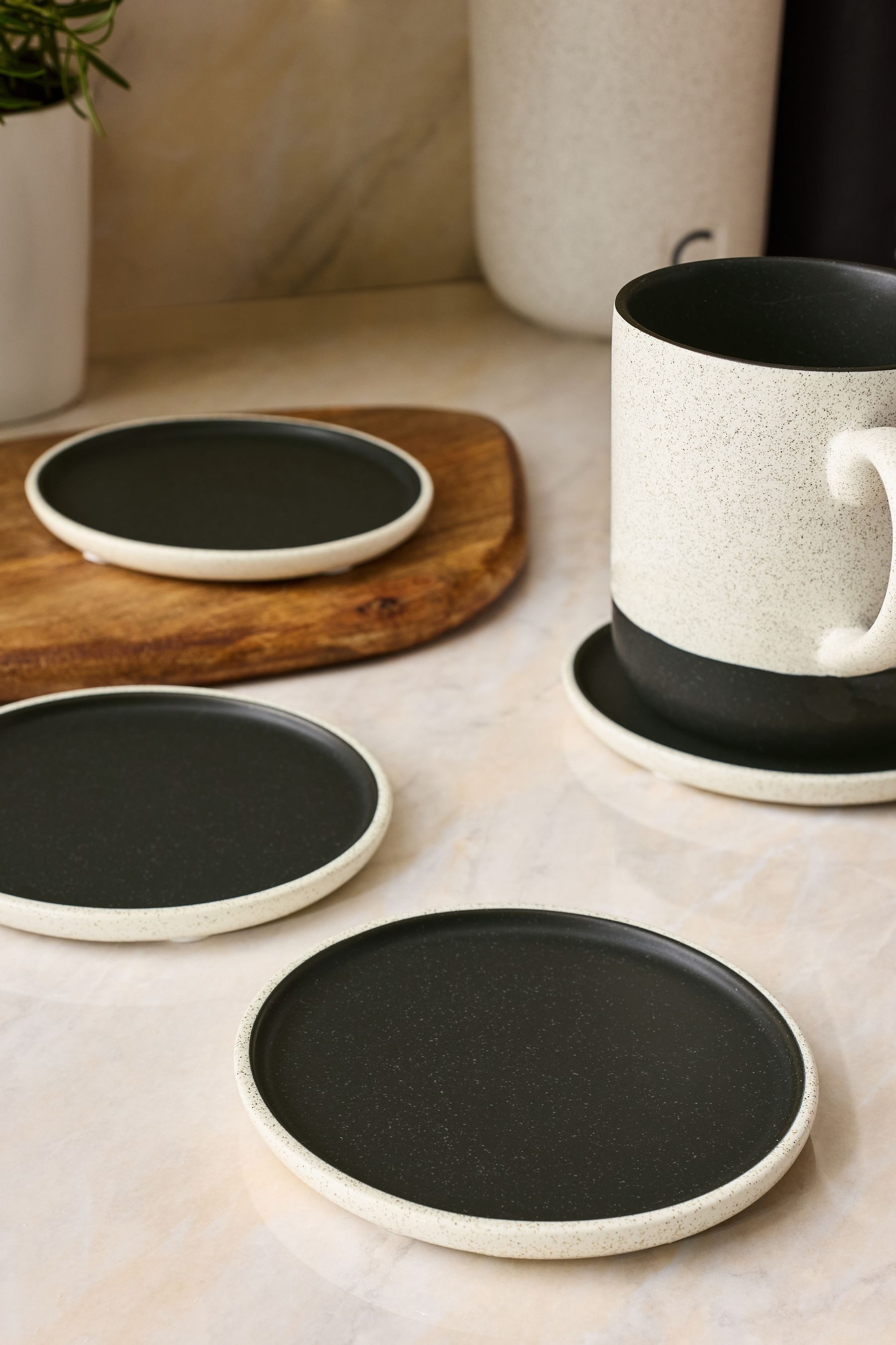 Next Getränkeuntersetzer Otis Untersetzer, 4er-Set, 1-tlg.