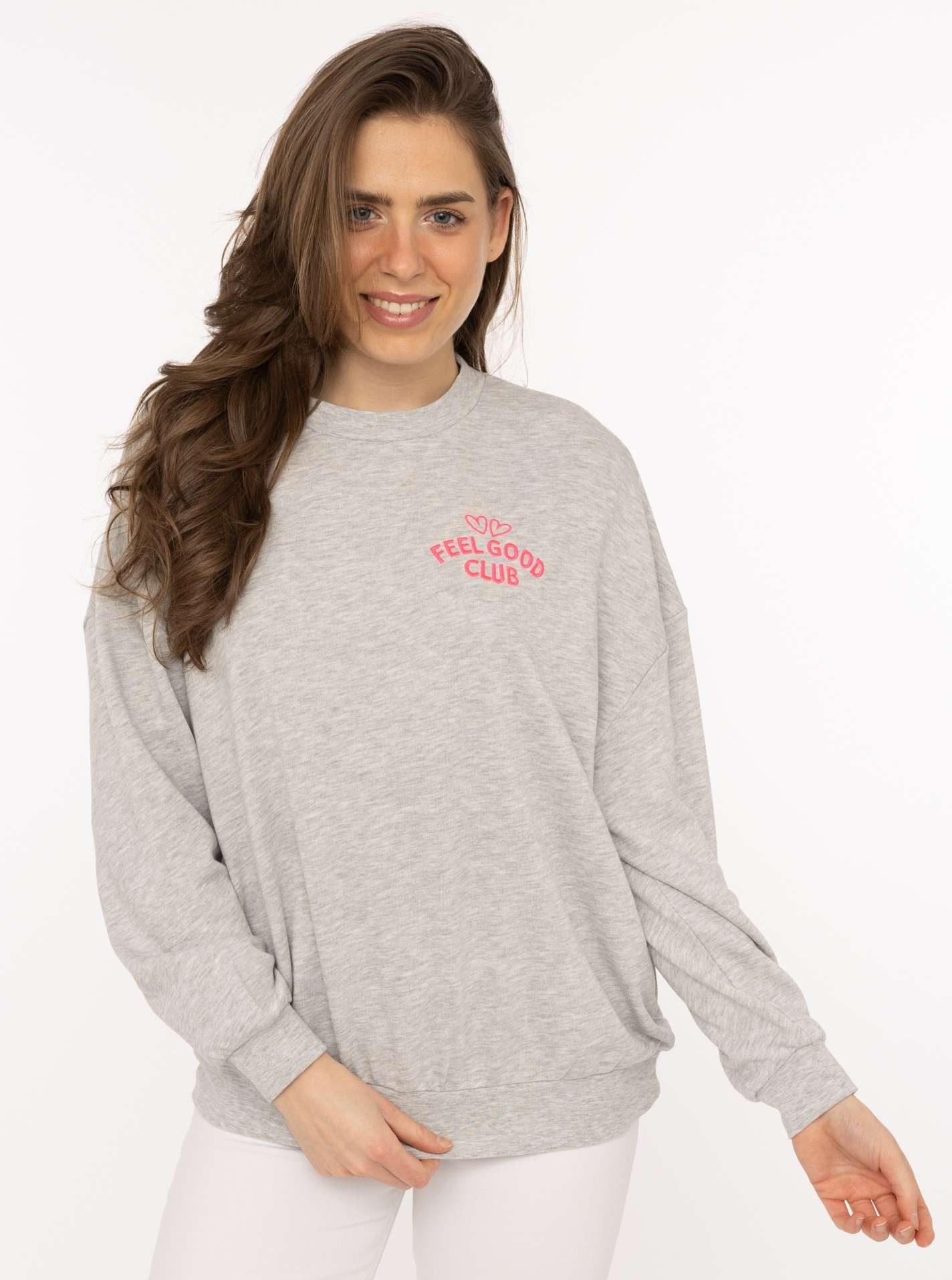Zwillingsherz Sweatshirt "Feel Good Club" Rundhals, kleine Stickerei vorne