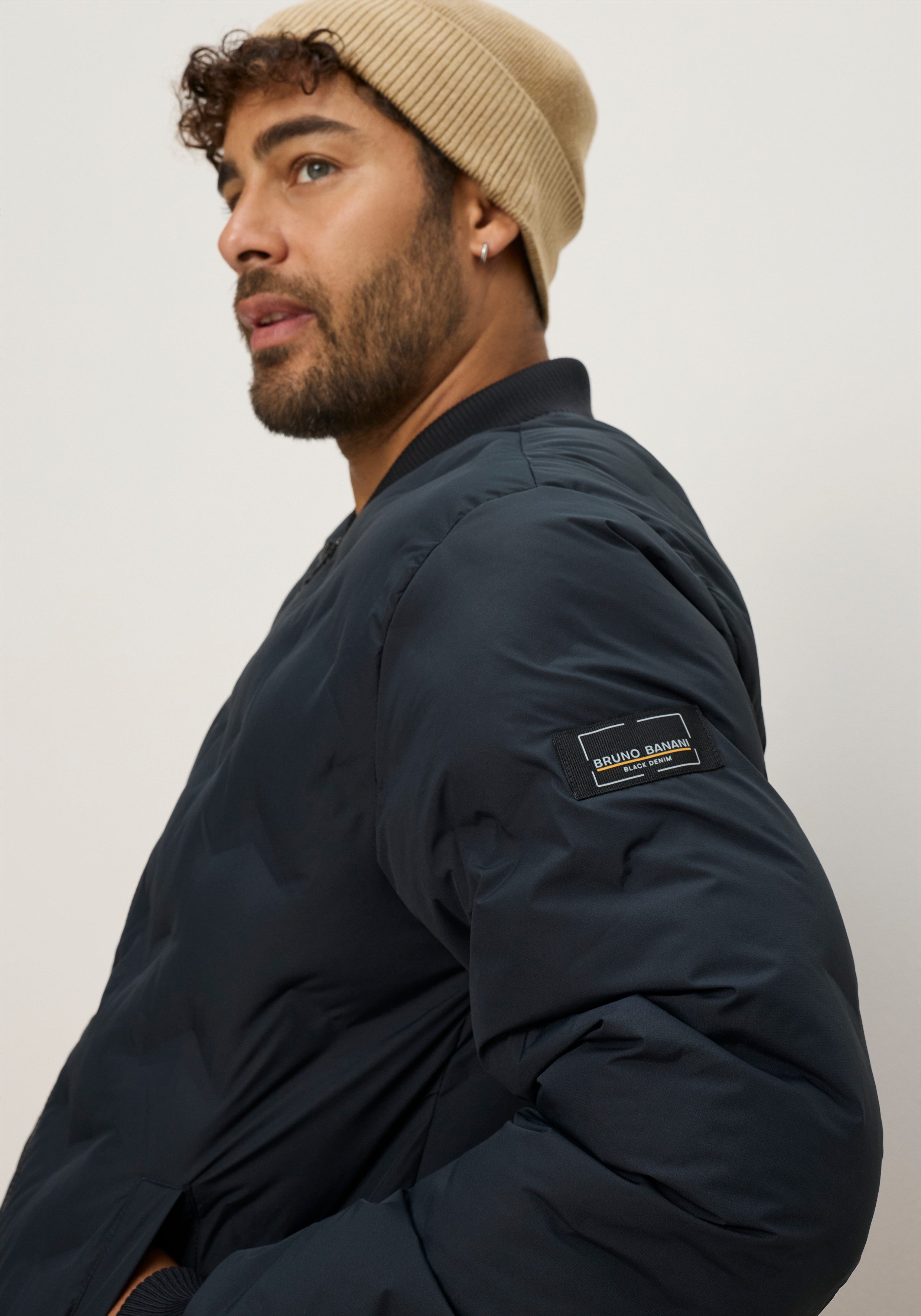 Bruno Banani Steppjacke (1-St) Blouson Steppjacke für den Übergang – Bild 3 von 5
