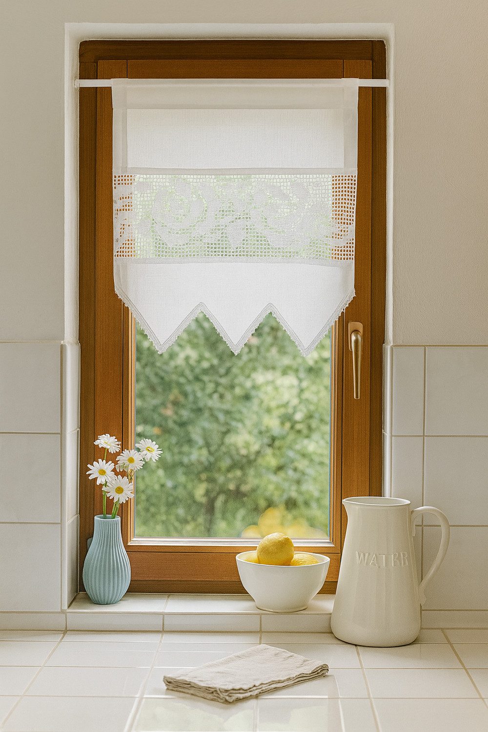 HOSSNER - ART OF HOME DECO Scheibengardine 45x60 cm (1 St), blickdicht, Baumwollmischung, Vintage, Romantische Stickerei