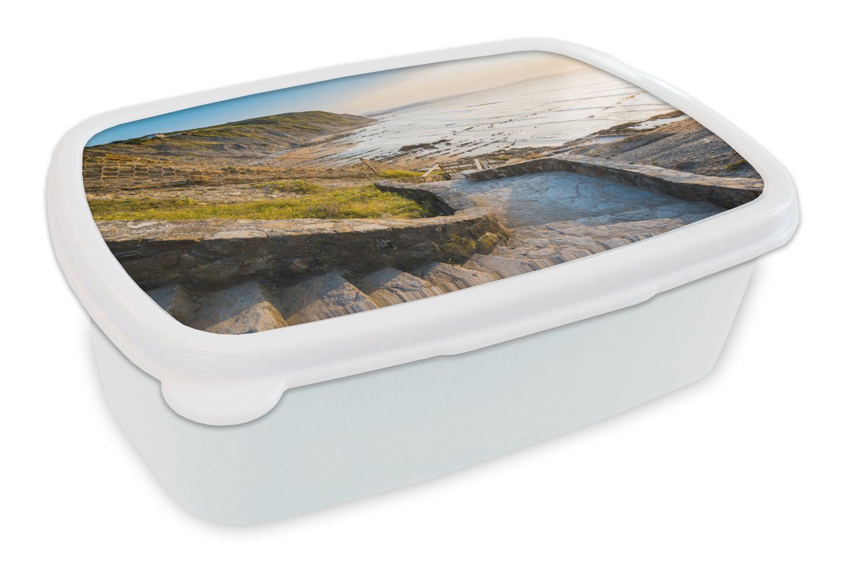 MuchoWow Lunchbox Meer - Treppe - Steine, Kunststoff, (2-tlg), Brotbox für Kinder und Erwachsene, Brotdose, für Jungs und Mädchen weiß