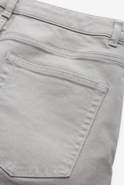 Next Jeansshorts Straight Fit Jeansshorts mit Stretch (1-tlg)