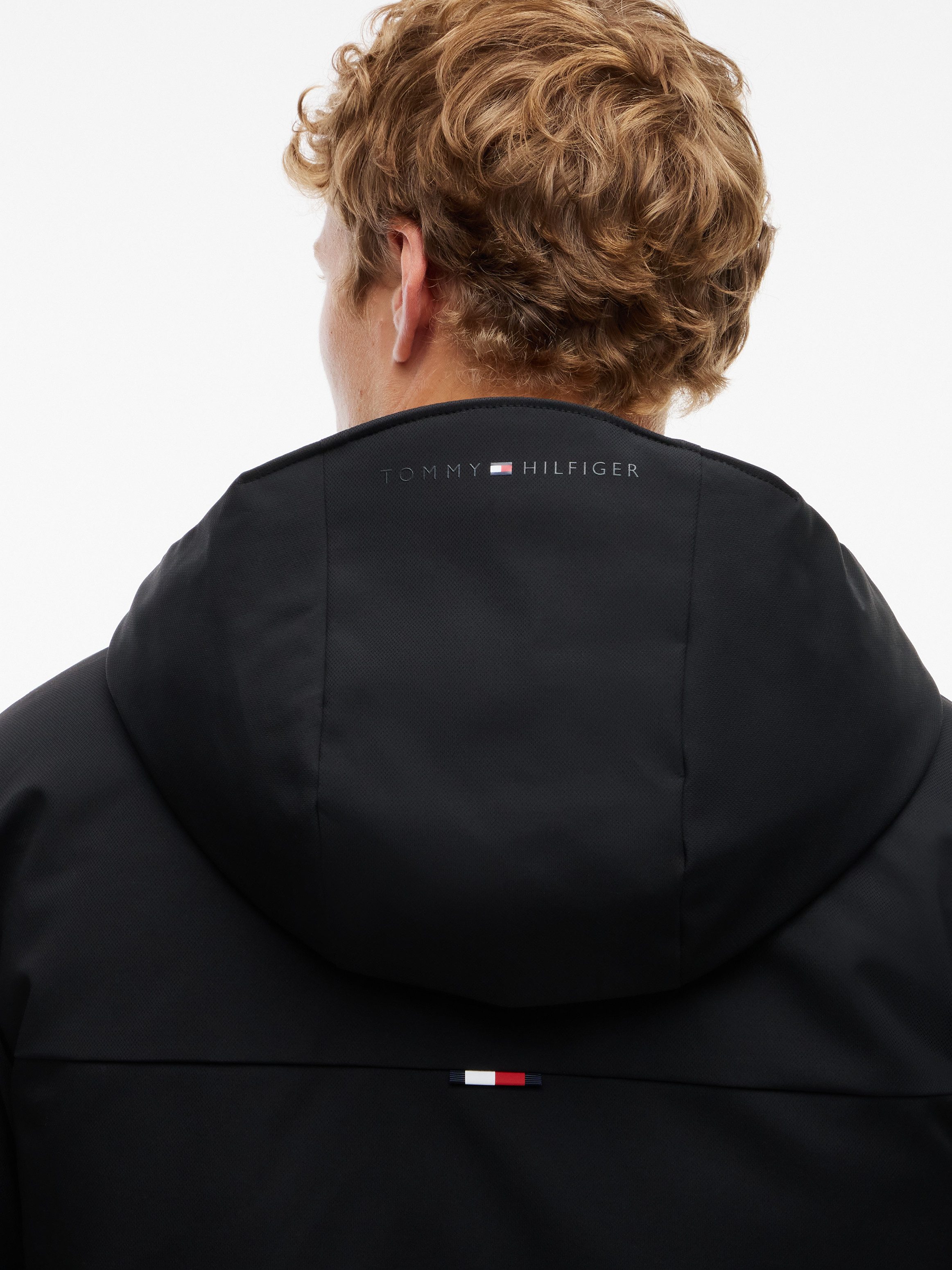 Tommy Hilfiger Kurzjacke TECH HOODED PADDED – Bild 4 von 5