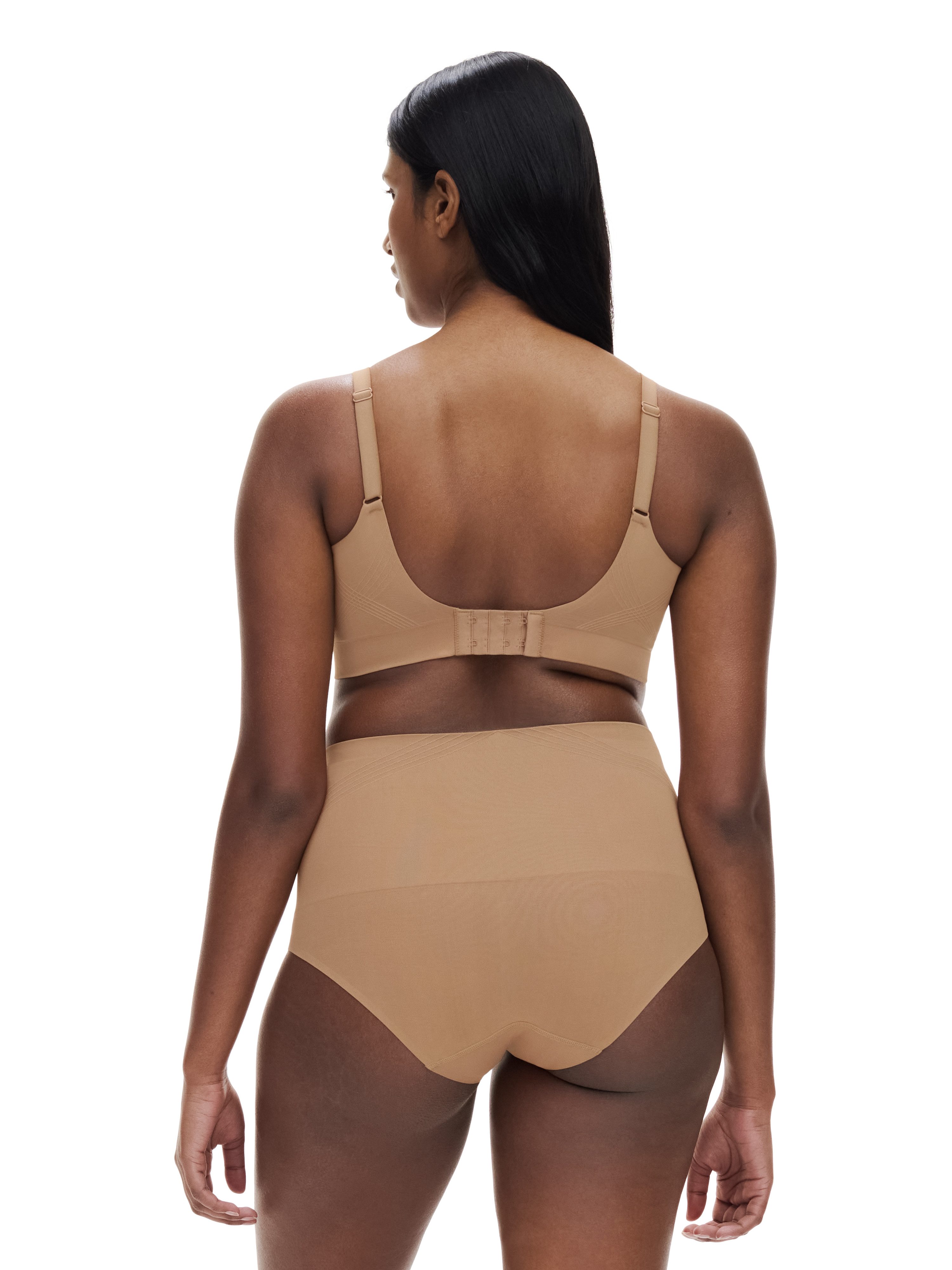 Chantelle Shapingslip SMOOTH COMFORT glättender Effekt – Bild 4 von 5