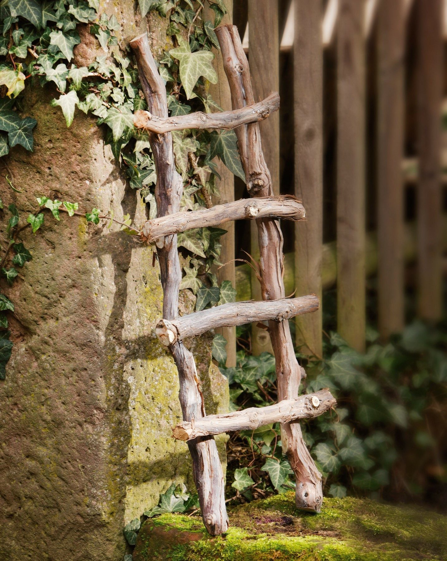 Dekoleidenschaft Dekoleiter aus Rebenholz im Shabby Look als Rankhilfe, Hol günstig online kaufen