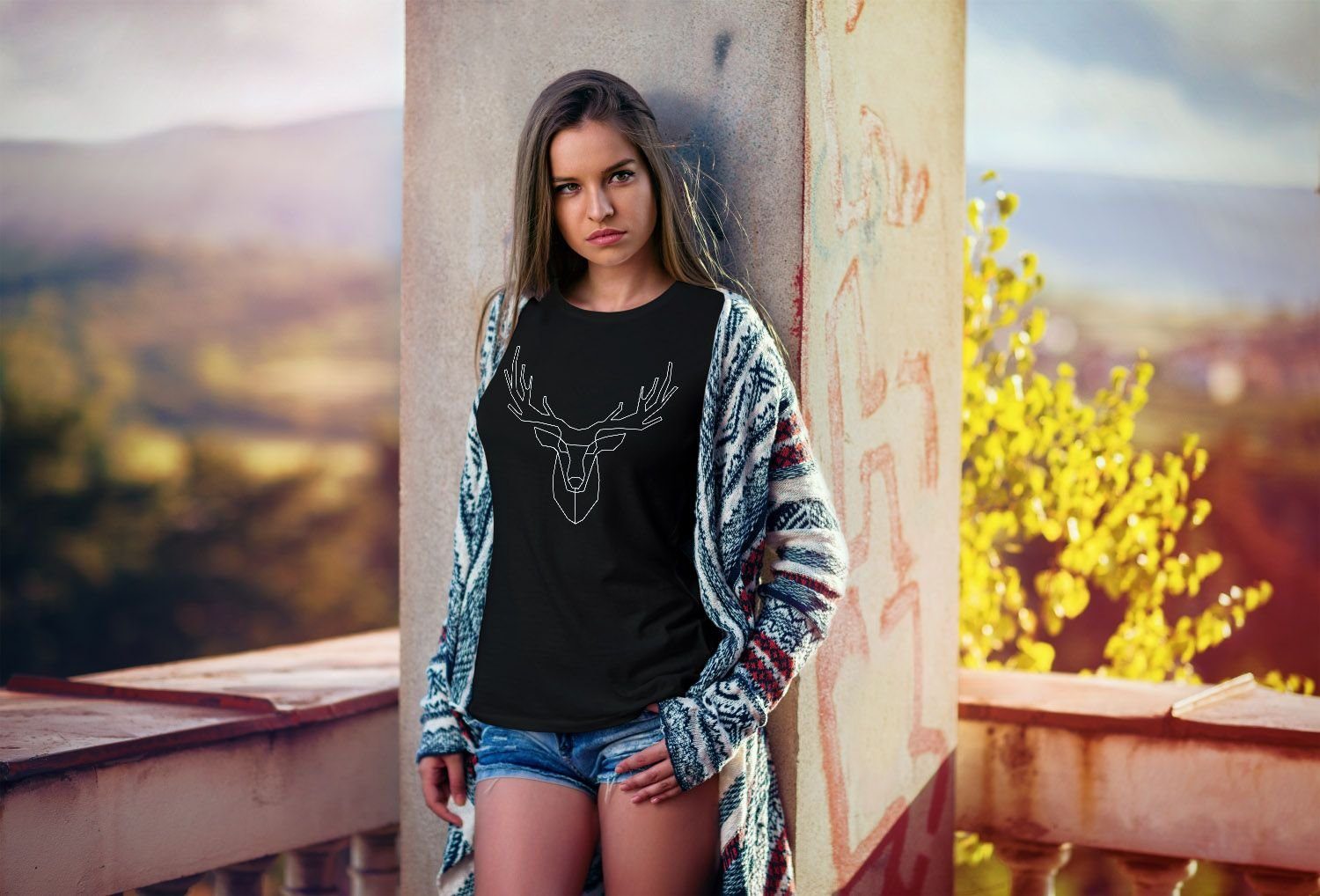 Neverless Print-Shirt Damen T-Shirt Hirsch Polygon Geweih Geometrisch Formen Slim Fit mit Print – Bild 2 von 4