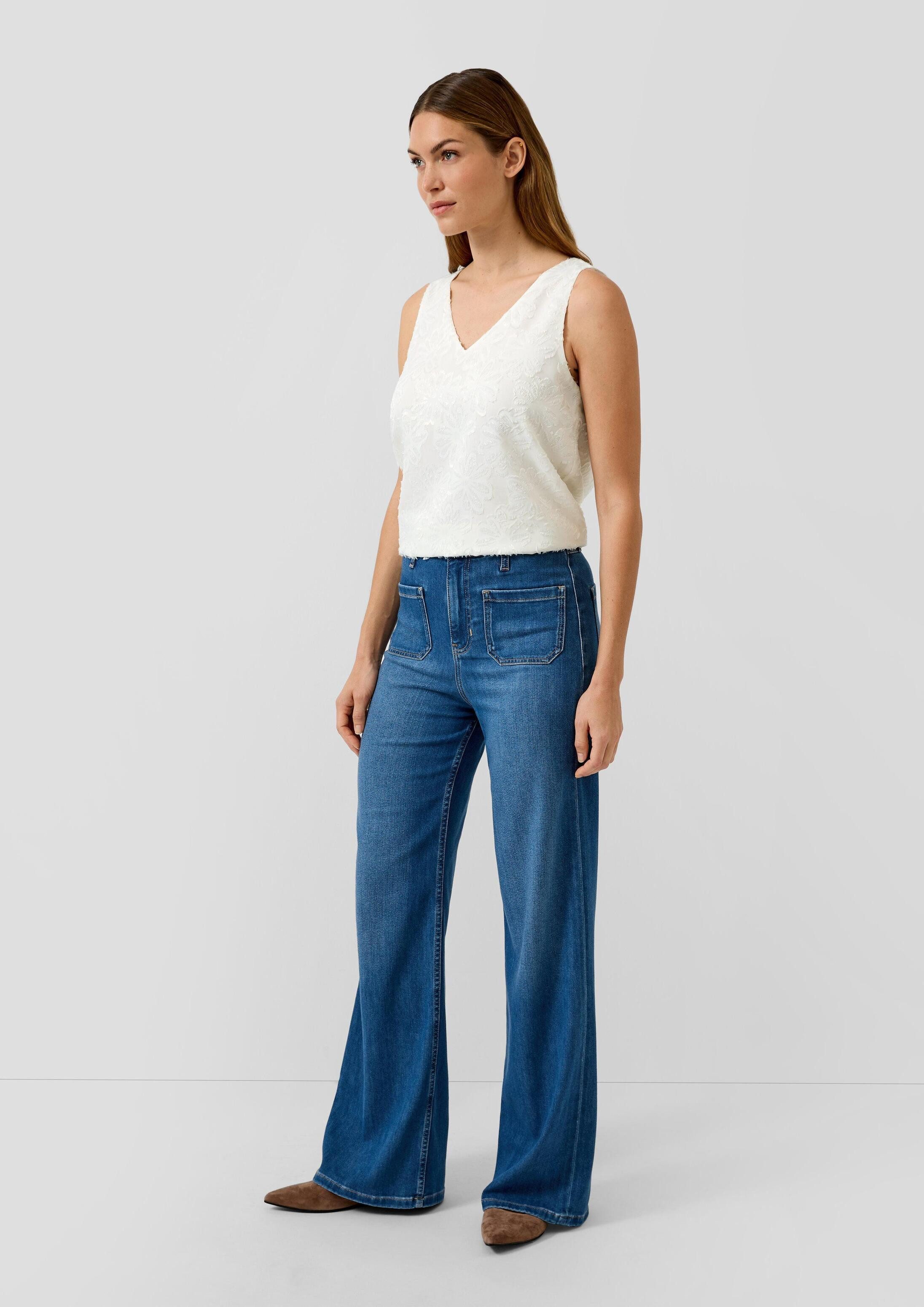 s.Oliver Blusentop Bluse Ärmelloses Chiffon-Top mit V-Ausschnitt und floralem Muster – Bild 5 von 5