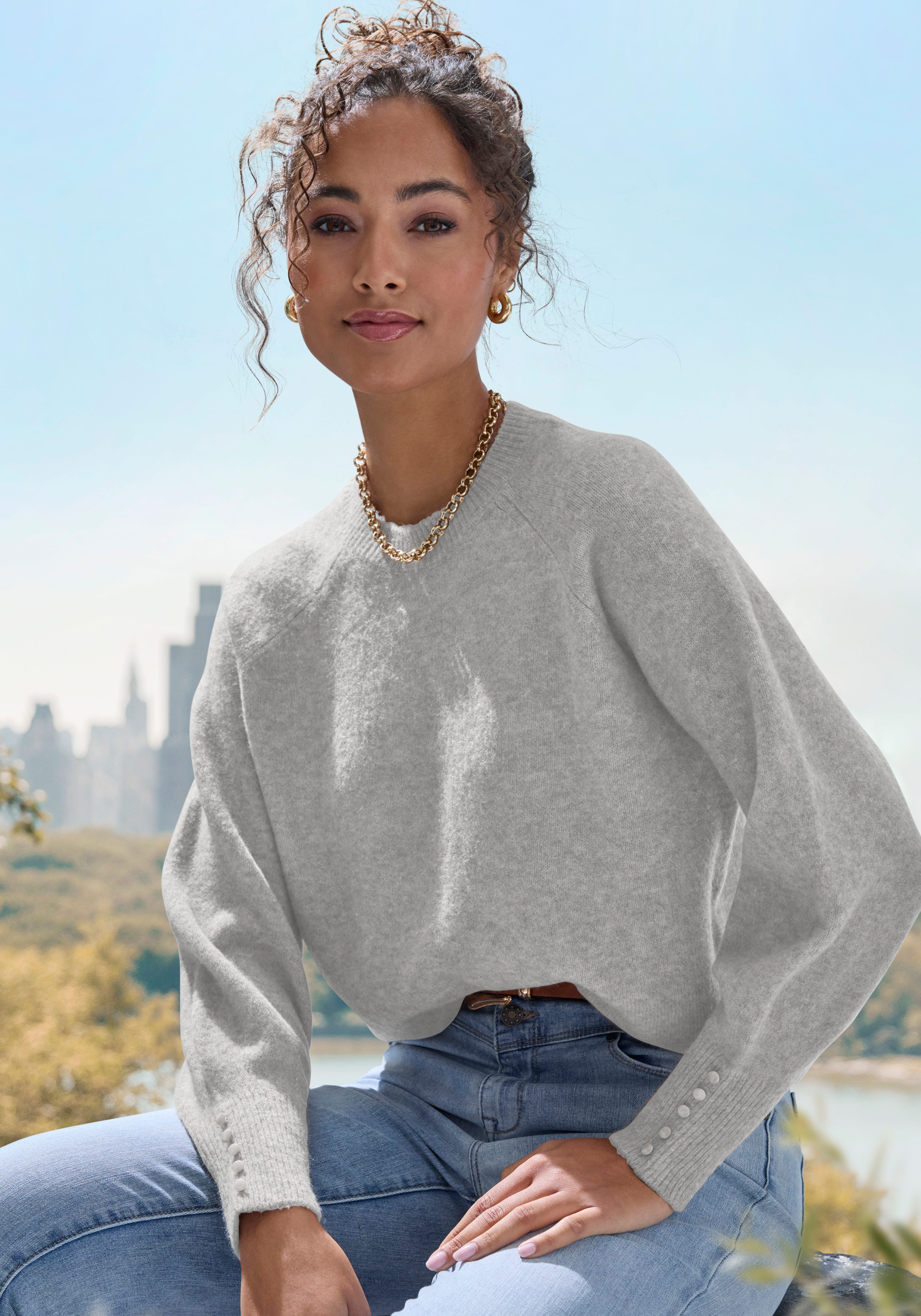 LASCANA Rundhalspullover mit Zierknöpfen, Winterpullover, kuschelig günstig online kaufen