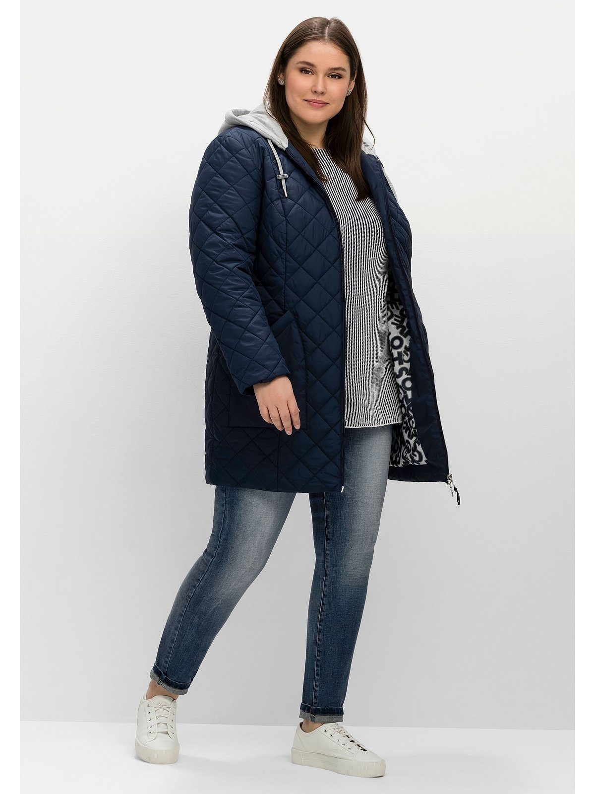 Sheego Steppjacke Große Größen mit 2-Wege-Zipper und Jerseykapuze