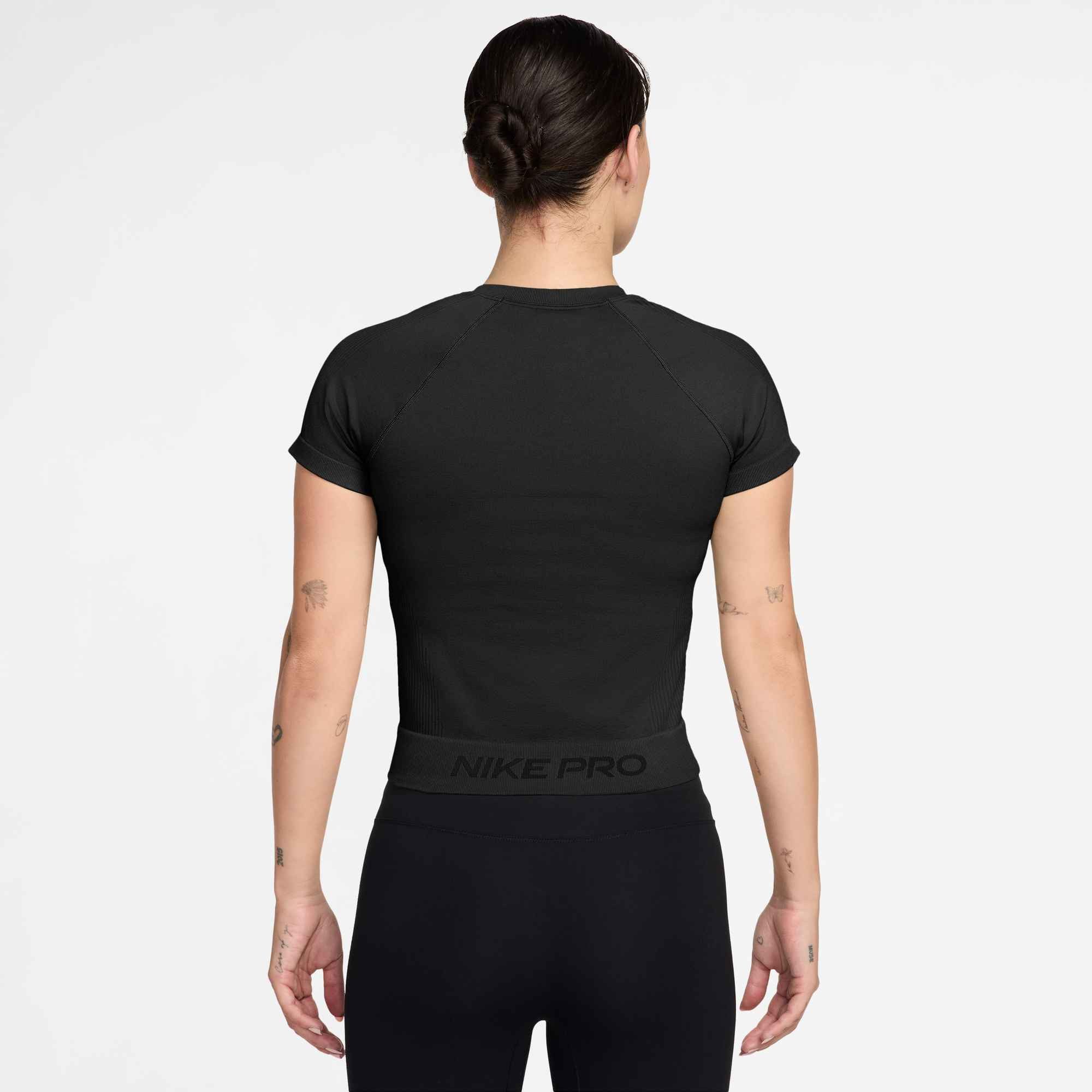 Nike Funktionsshirt Nike Pro Seamless Women's Dri-FIT Short-Sleeve Top Raglanärmel, Kurzarm, mit Dri-FIT-Technologie, elastisches Material