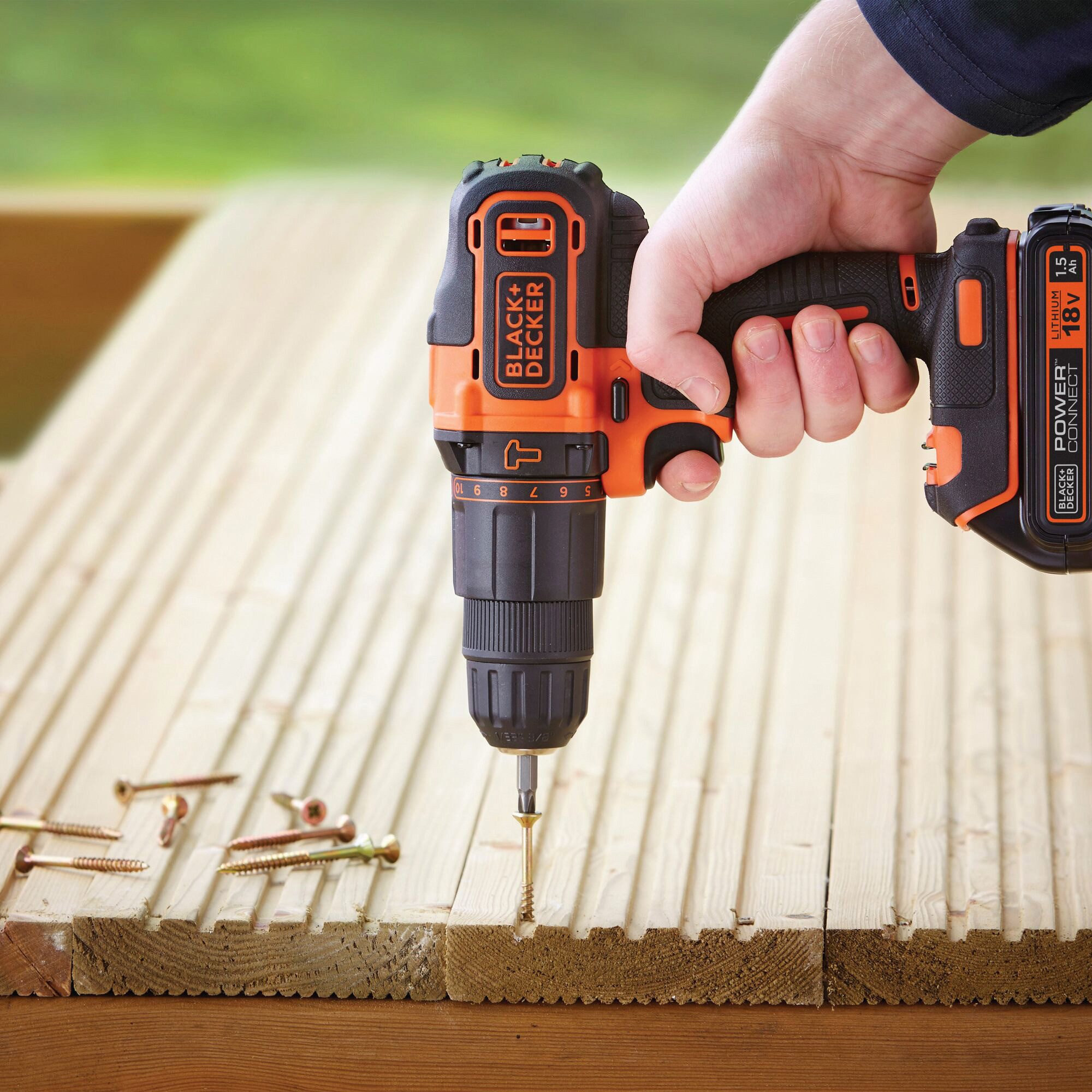 Black + Decker Bohrmaschine BLACK+DECKER Akku-Schlagbohrschrauber BCKSB04