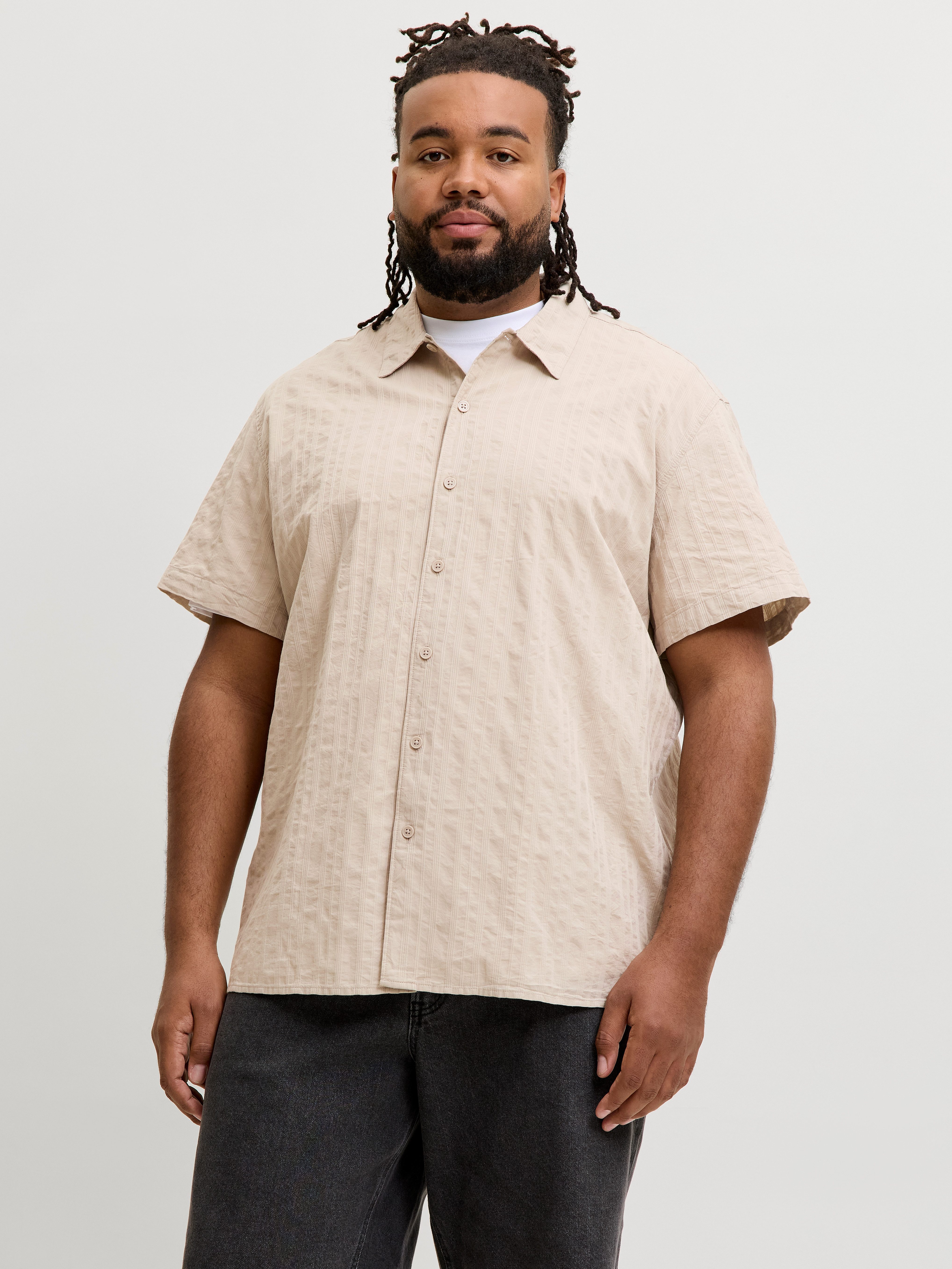 Jack & Jones PlusSize Kurzarmhemd JORRIVIERA TEXTURE SHIRT SS PLS mit Knopfleiste