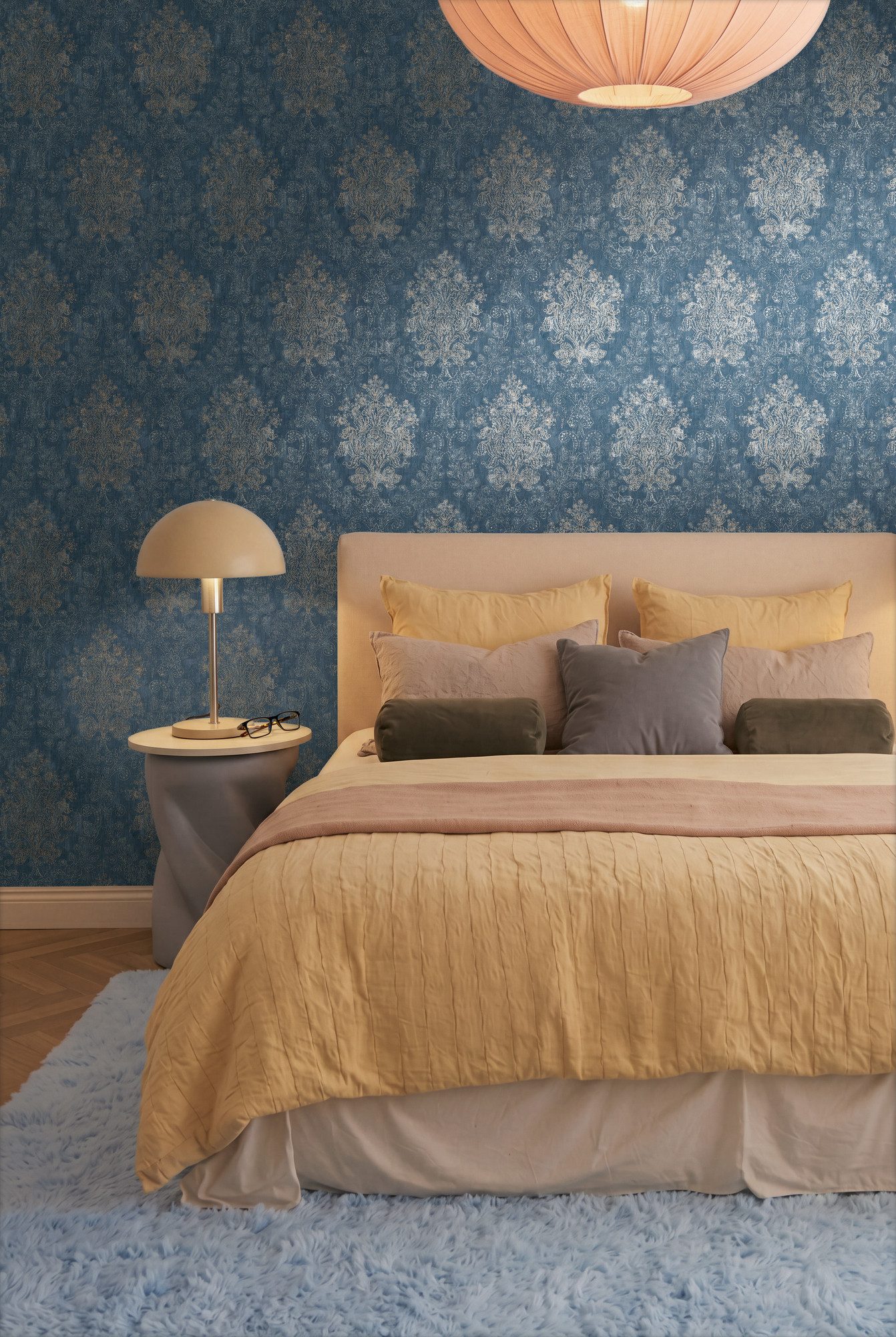 A.S. Création Vliestapete Trend Spectrum Baroque – Glänzendes Ornament Vliestapete, leicht strukturiert, Barock, ornamental, metallic, (1 St), Elegantes Barockornament mit glänzenden Metallic-Akzenten