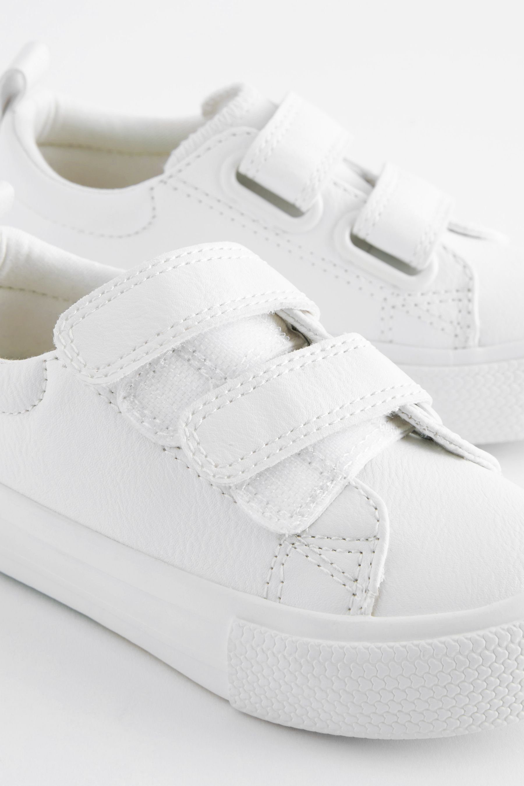 Next Kompakte (1-tlg) White Sneaker Sneaker