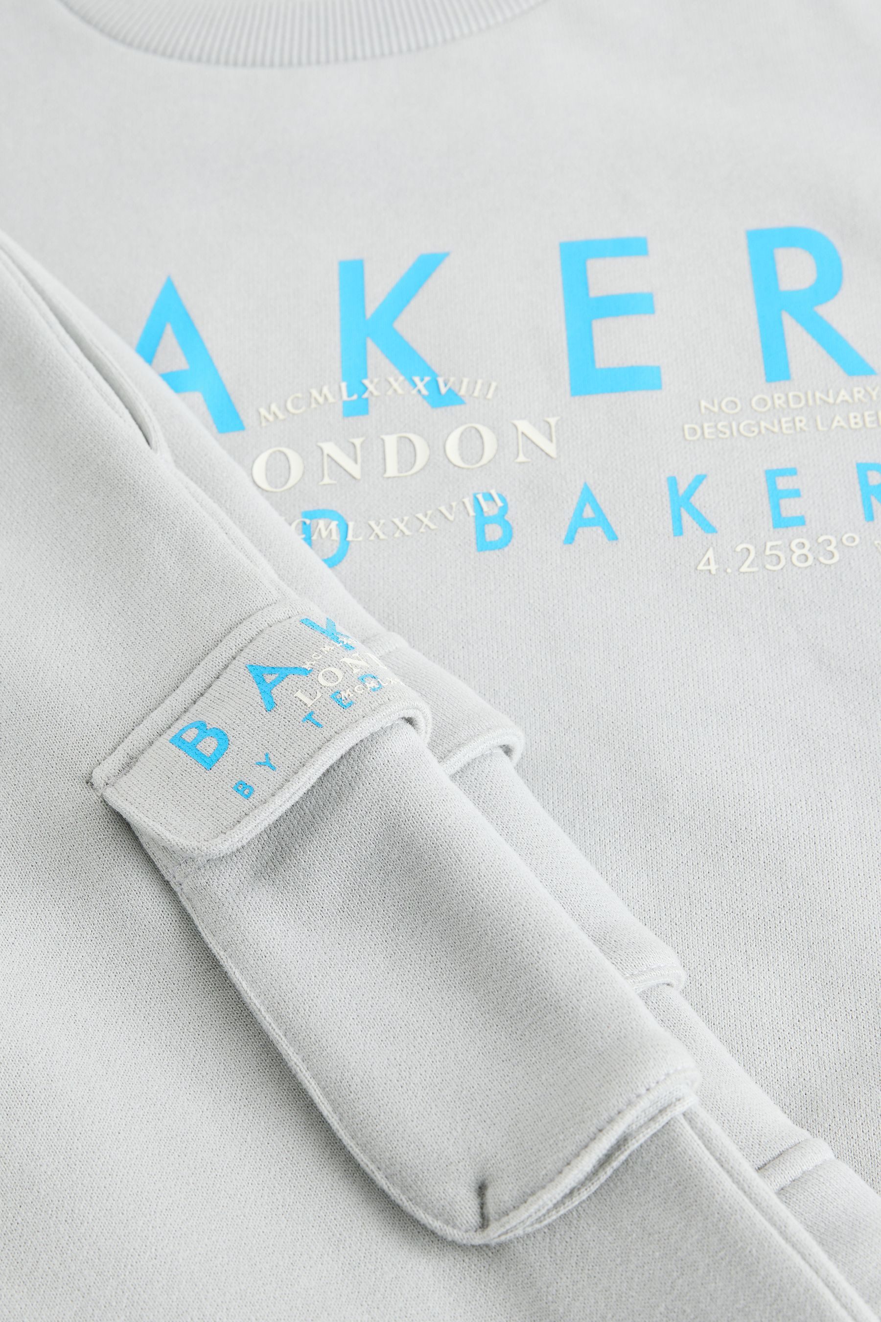 Baker by Ted Baker Sweatanzug Baker by Ted Baker Sweatshirt + Cargo-Jogginghose (2-tlg)