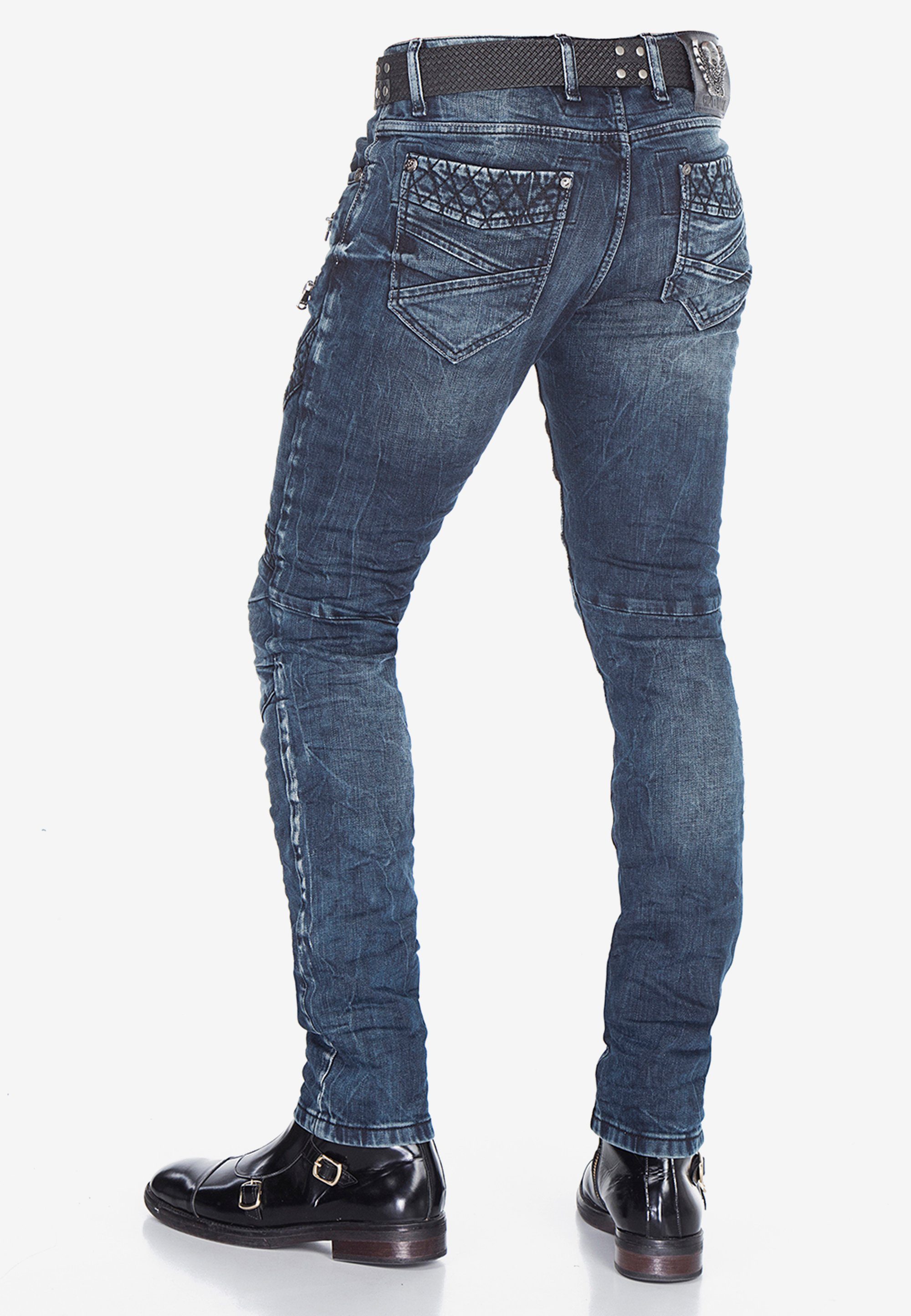 in Baxx Bikerstil Straight & Fit Cipo modischen im Slim-fit-Jeans