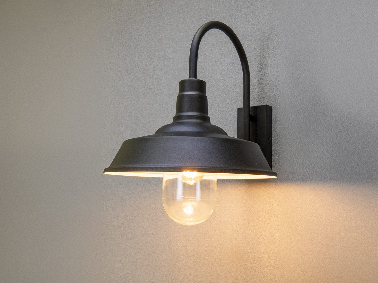 KONSTSMIDE LED Außen-Wandleuchte, LED wechselbar, warmweiß, Außenleuchte Haus-wand, Wandlaterne zur Fassadenbeleuchtung H: 42,5cm