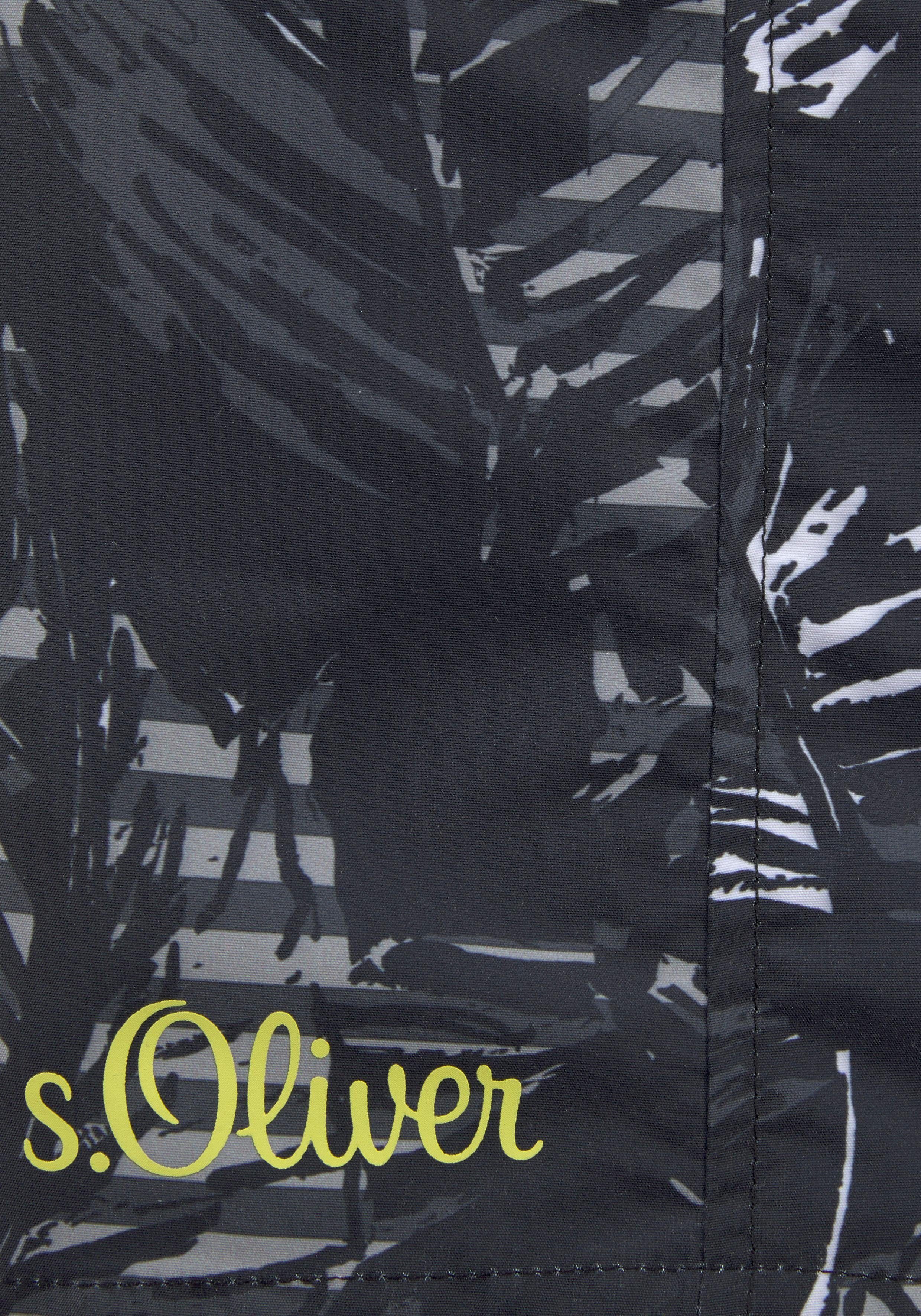 s.Oliver Badeshorts Blade mit trendigem Palmenprint – Bild 4 von 5