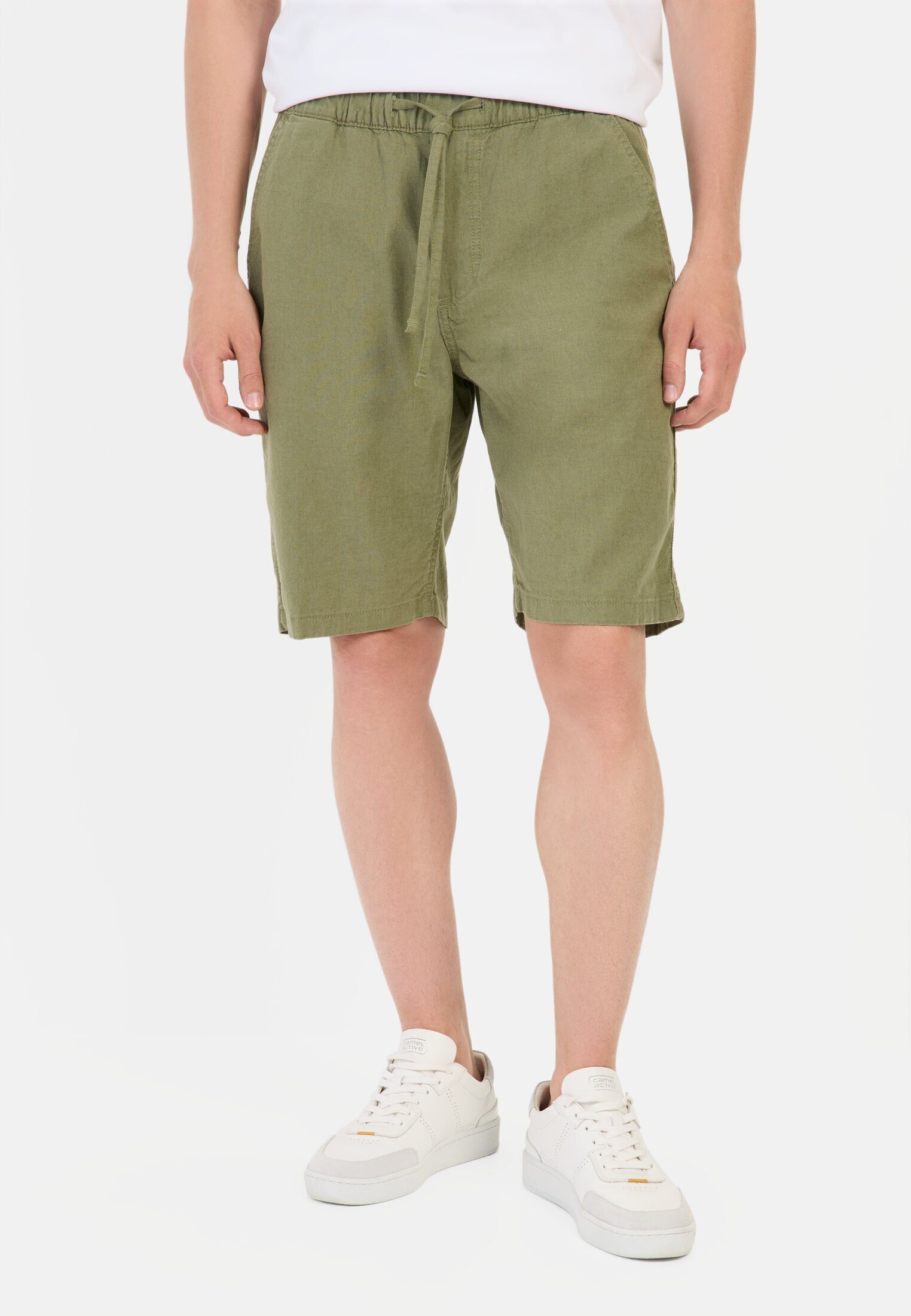 Chinoshorts mit elastischem Bund