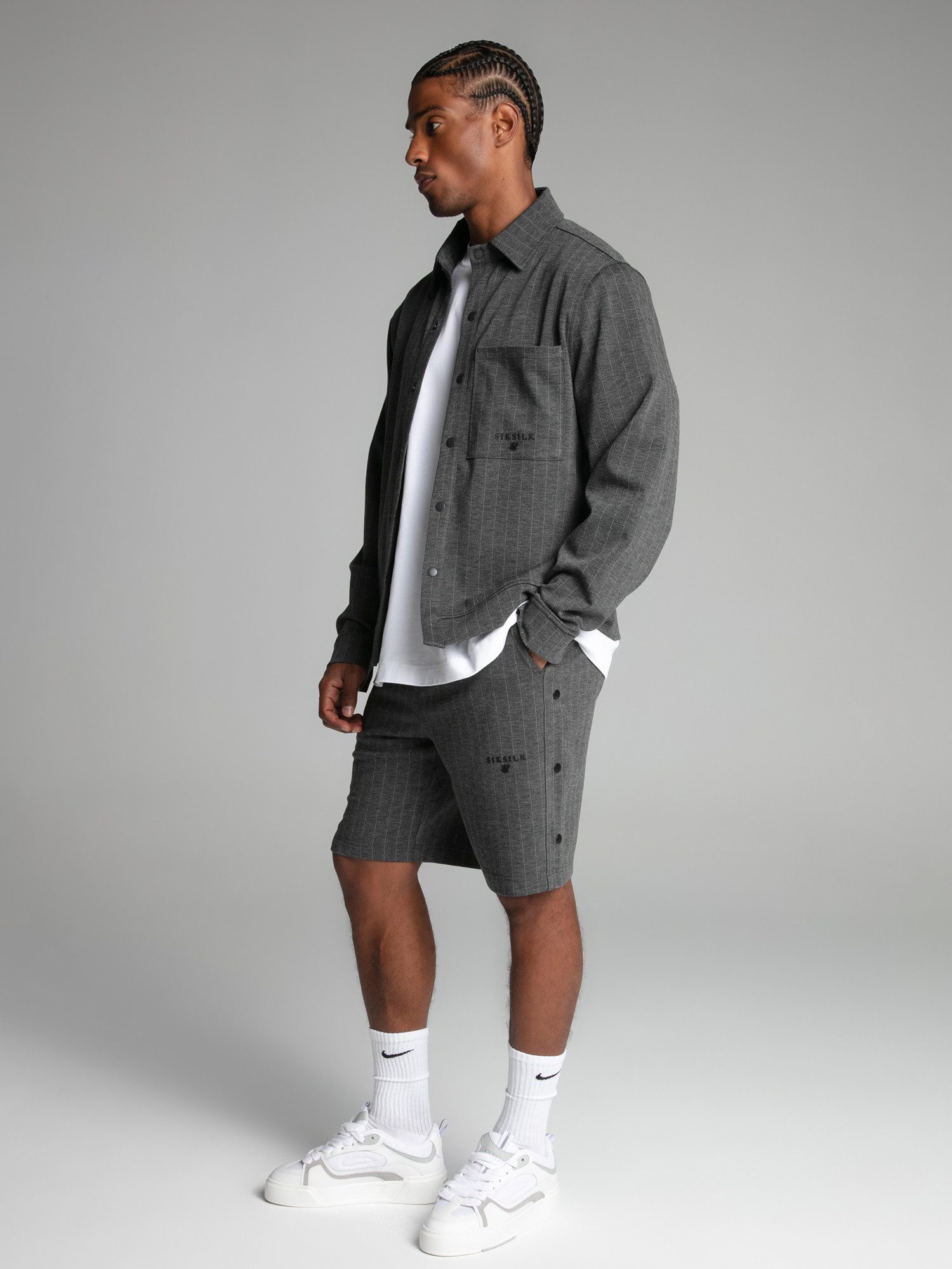 Siksilk Hemdjacke SikSilk Herren Graue Nadelstreifen Jacke – Bild 4 von 5