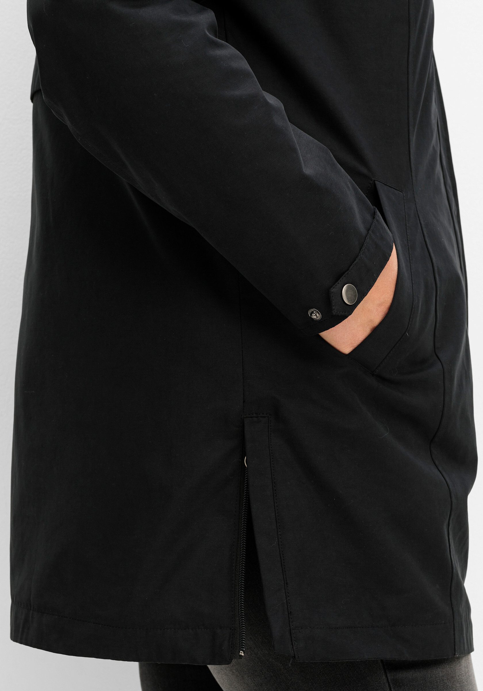 Sheego Allwetterjacke Parka .