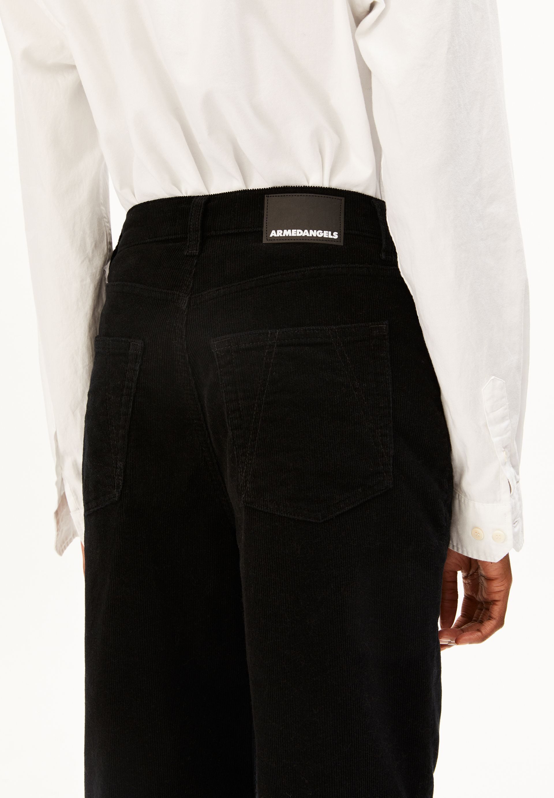 Armedangels Stoffhose ENIJAA CORDUROY Cordhose aus Bio-Baumwoll Mix (High Waist, Regular Fit)